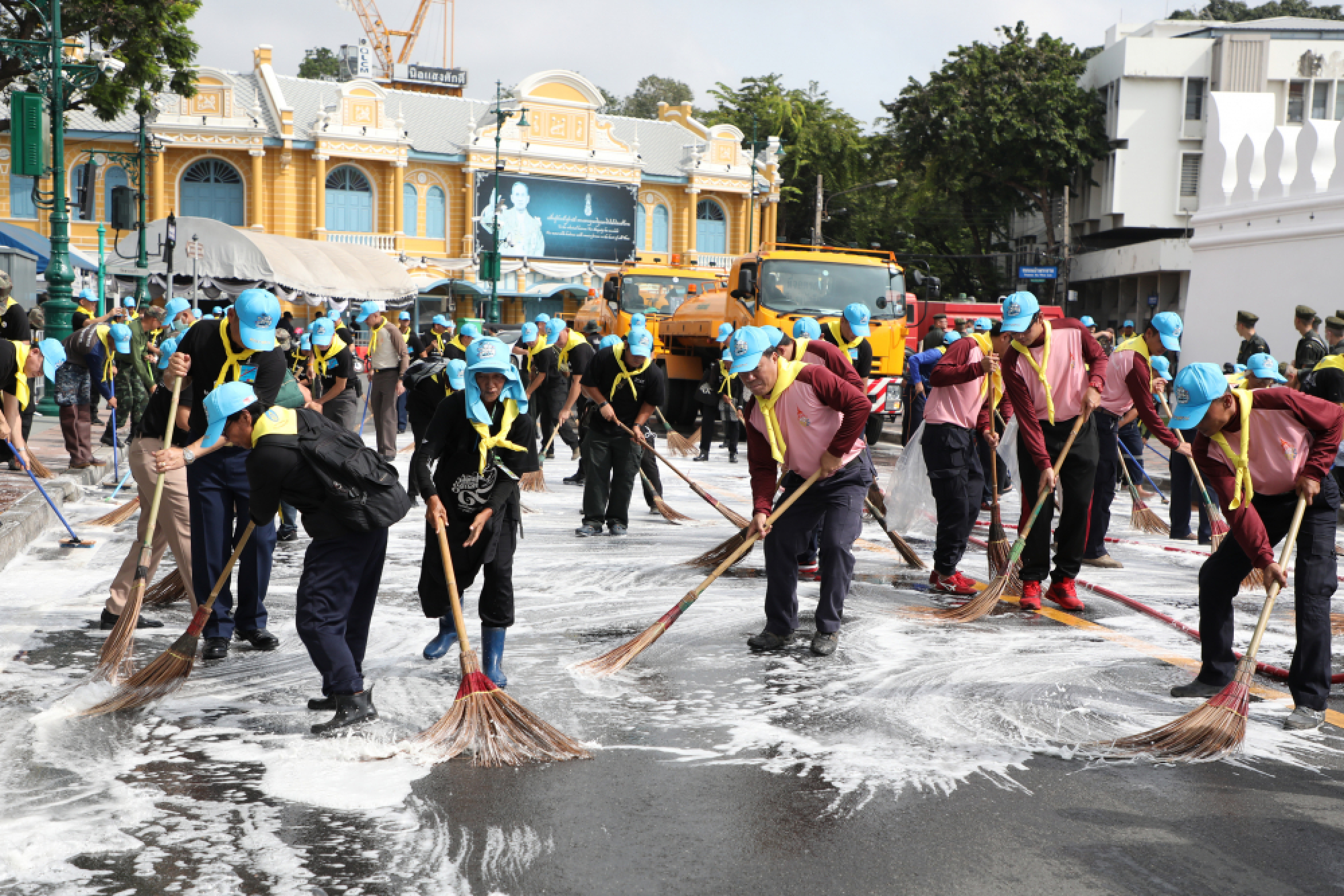 Viewing areas to open day before Royal Cremation