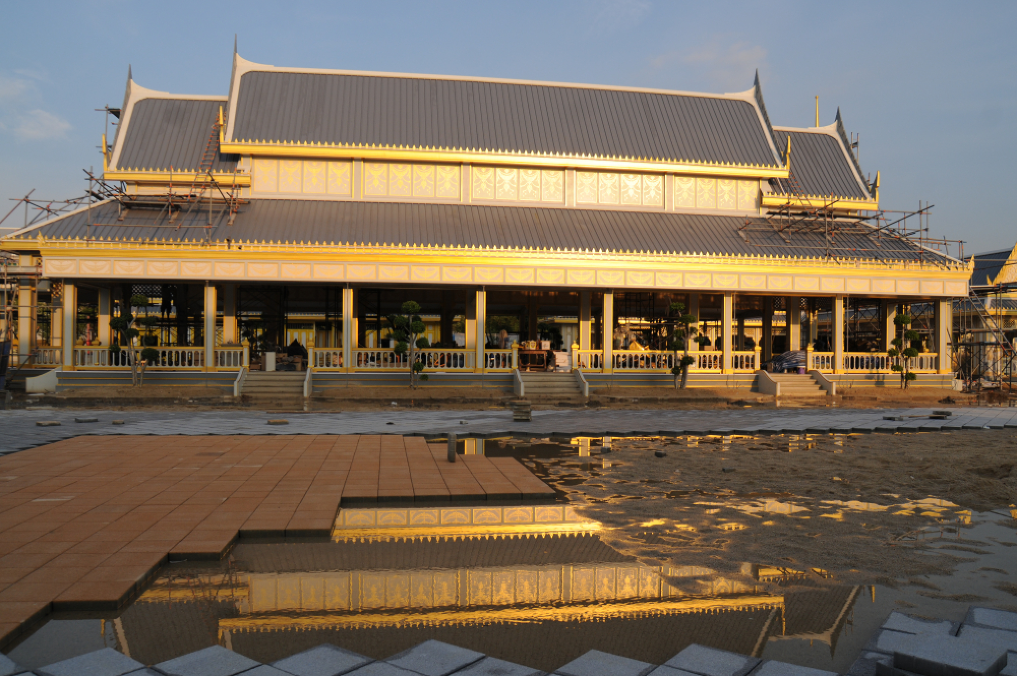 King Rama IX Grand Royal crematorium to finish in time