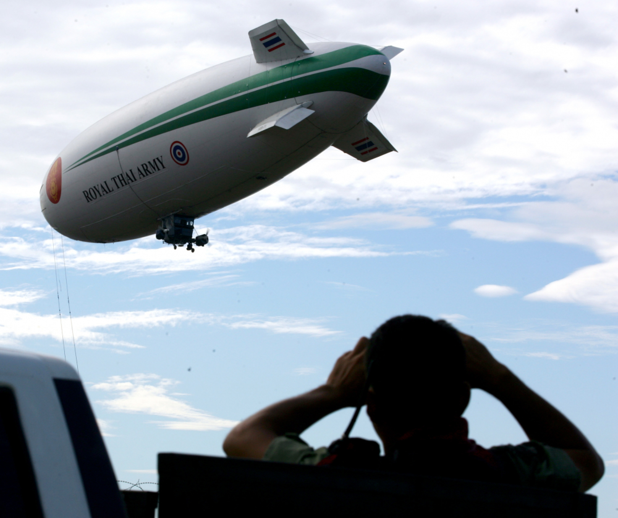 Army chief responds to ‘complete waste’ as decommissioned surveillance airship criticised as new boo
