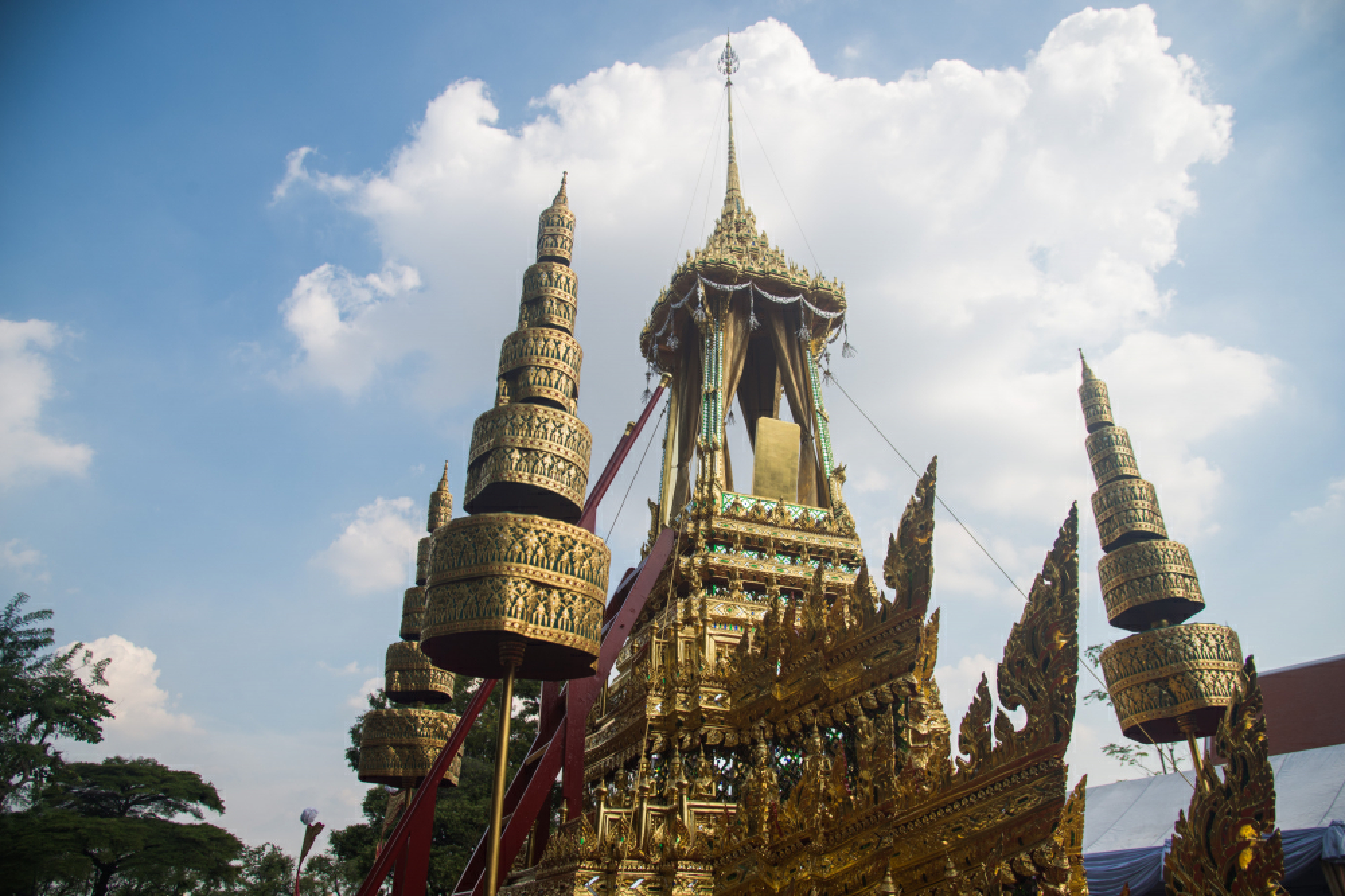 Chariots, palanquins ready on time for Royal Cremation
