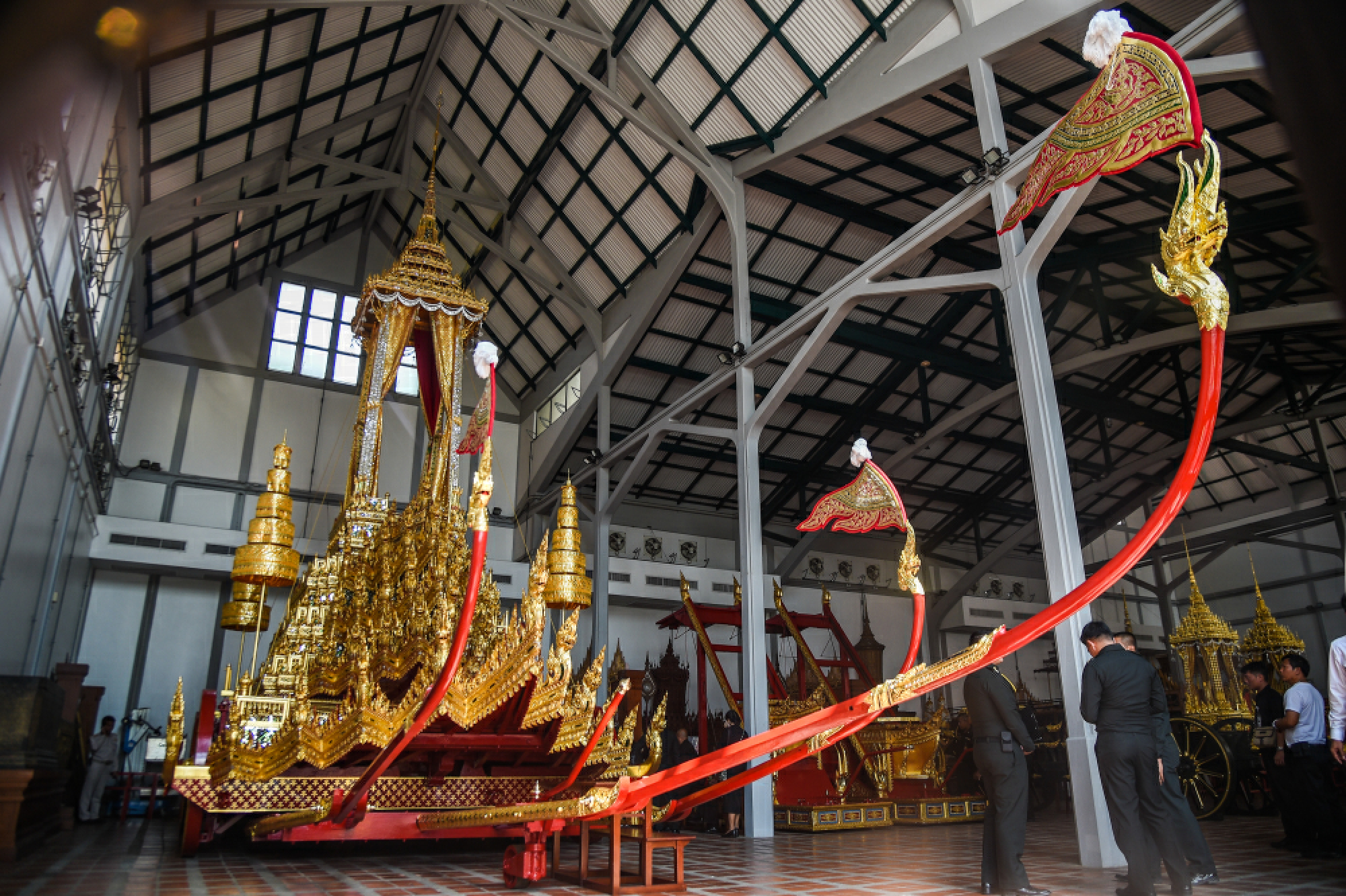 Chariots, palanquins ready on time for Royal Cremation