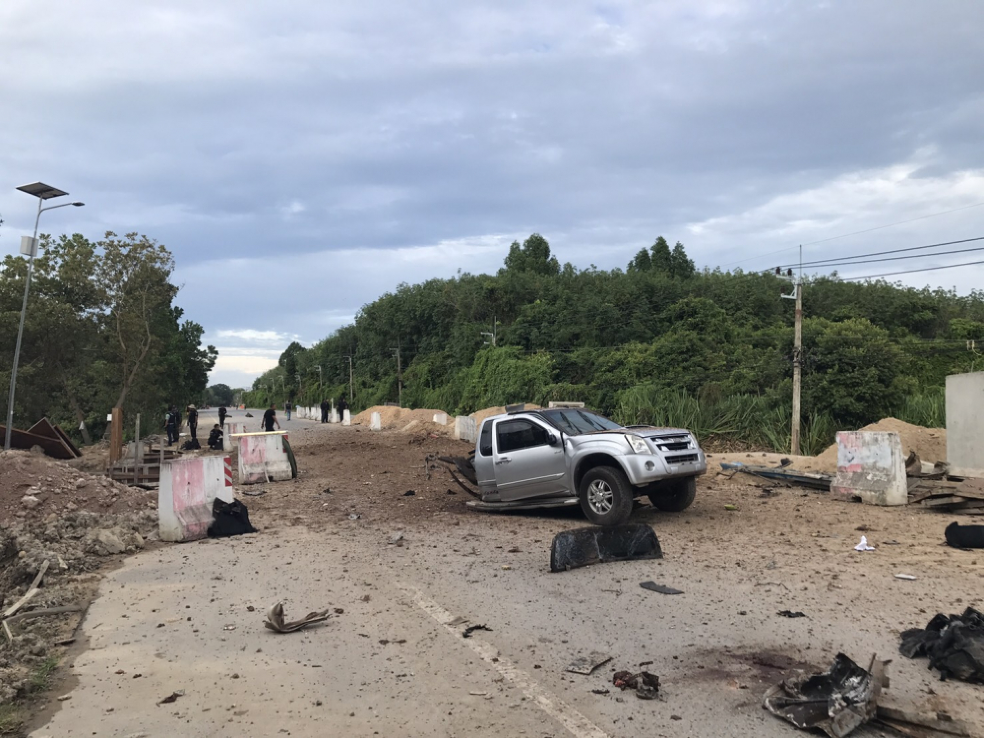 Four soldiers killed in Pattani as pickup truck is blown up