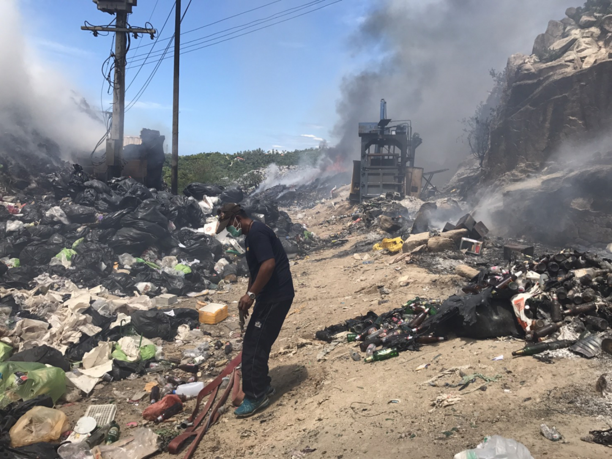 Fire breaks out at Koh Tao garbage dump