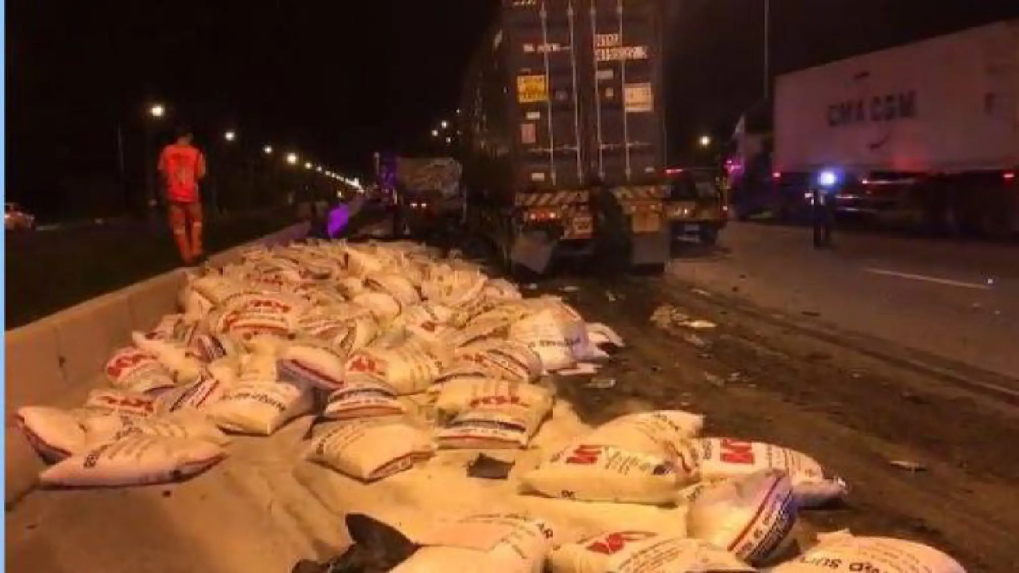 Driver’s wife dies in collision of two 18-wheelers