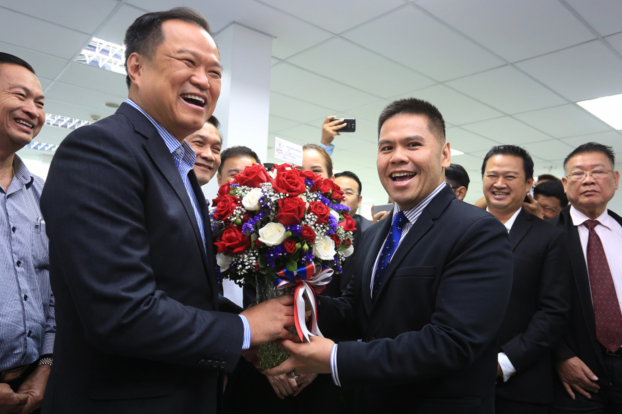 Political parties come back to life as four-year freeze on activities ends