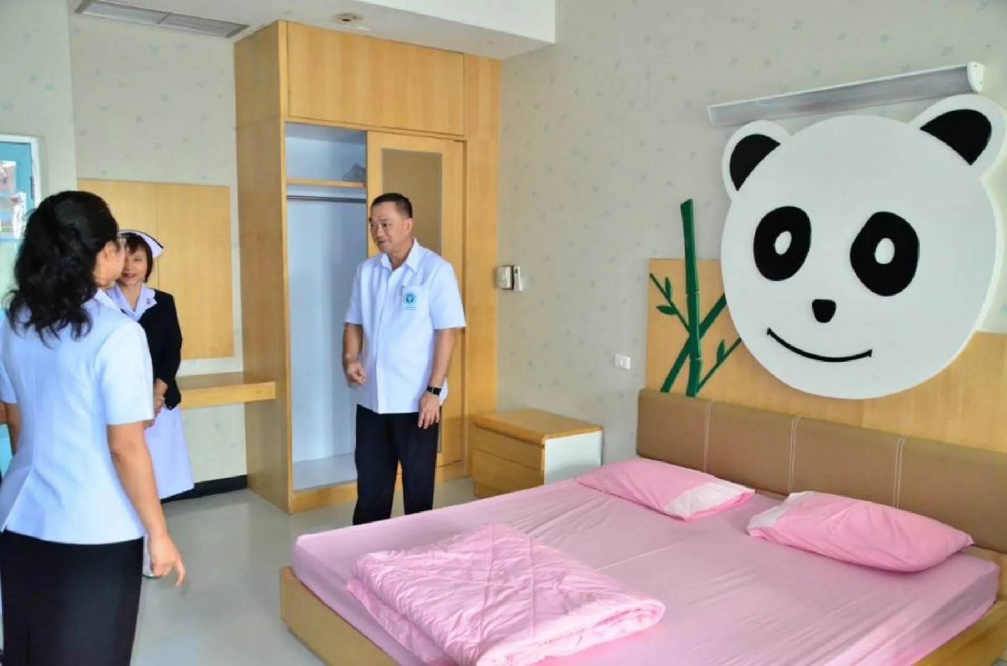 Chiang Mai clinic offers help to severely stressed parents of special needs kids