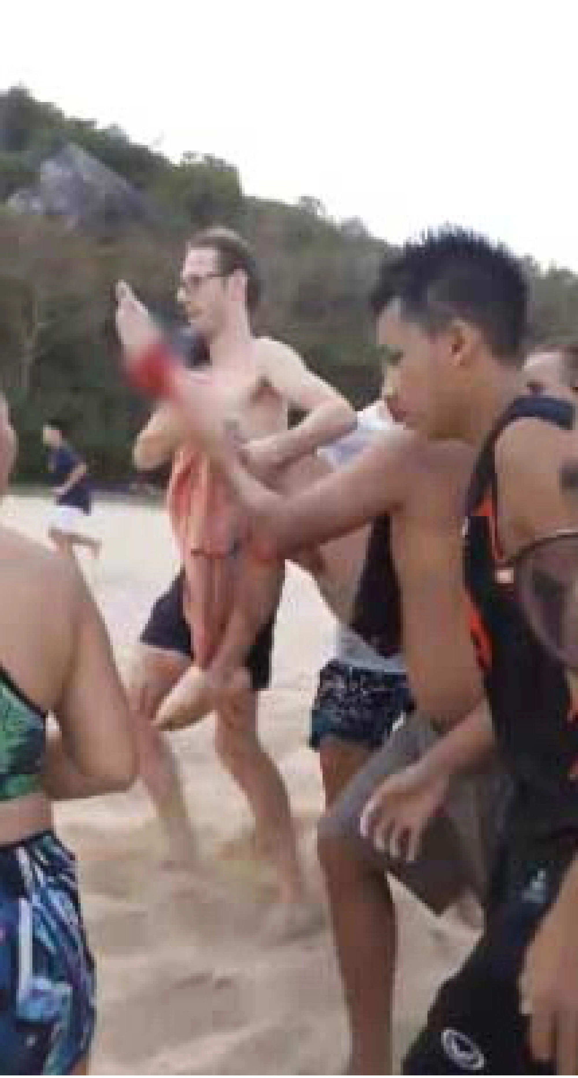 Confusion after claims foreigner bitten by shark in Hua Hin - injuries caused by rocks say doctors