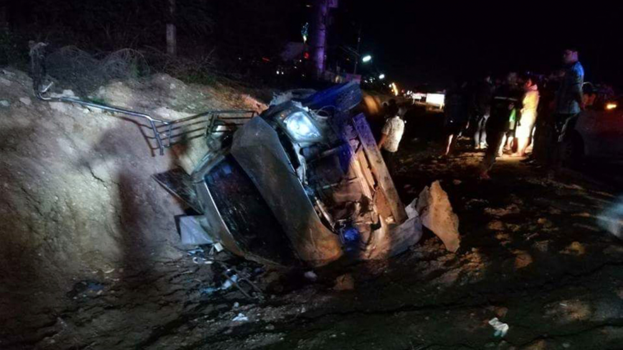 5 Songkran celebrants killed, 4 injured as pickup flips in Sa Kaew