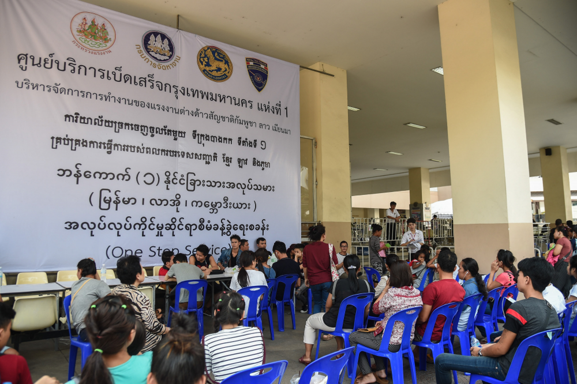 One-hour processing for migrants with papers, pledges Labour Minister