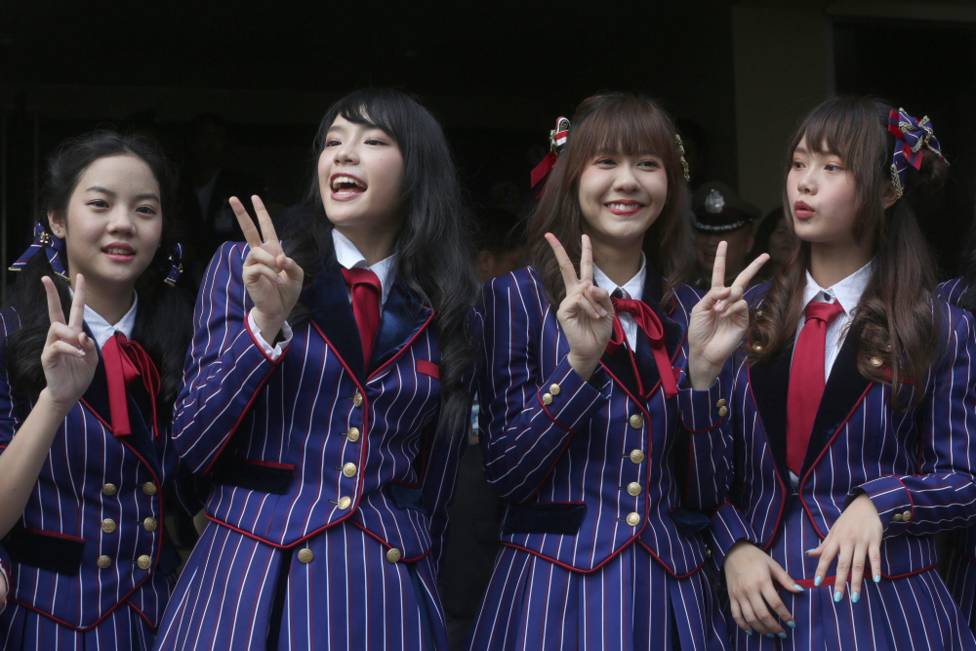 PM breaks the rules to get up close and personal with BNK48