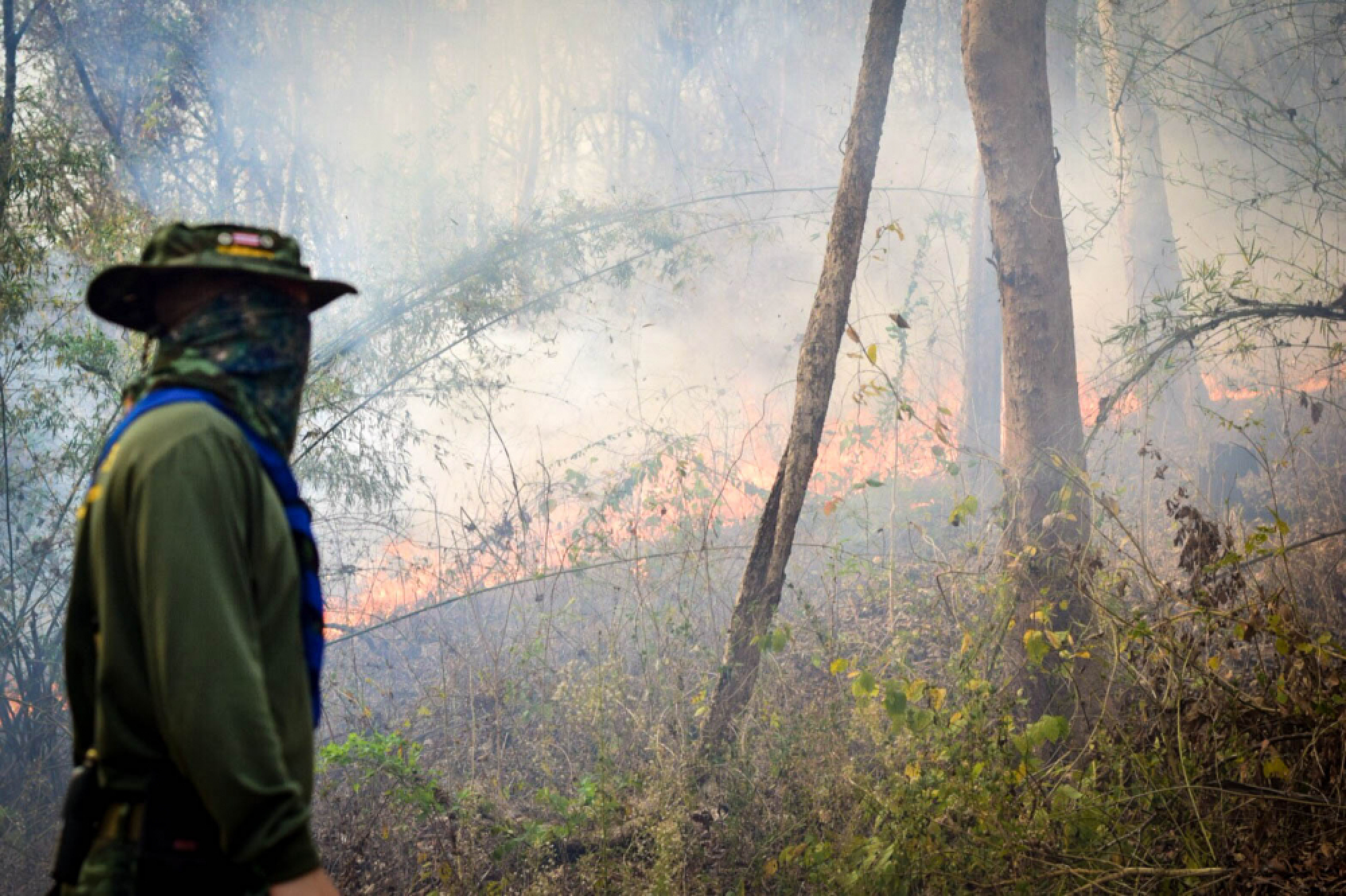 Haze delays flight in Mae Hong Son, chokes downtown Nan