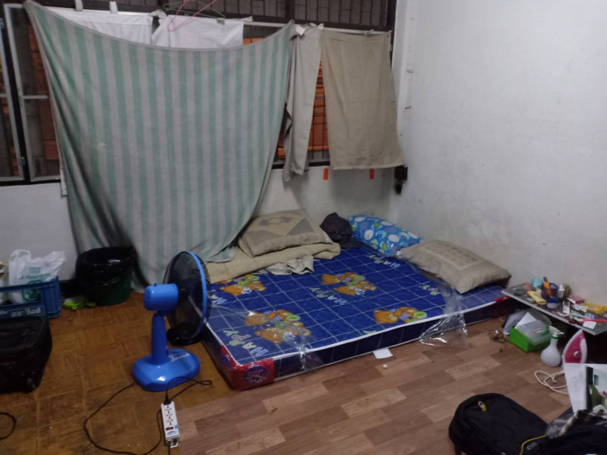 Bangkok booze shop arouses police suspicions