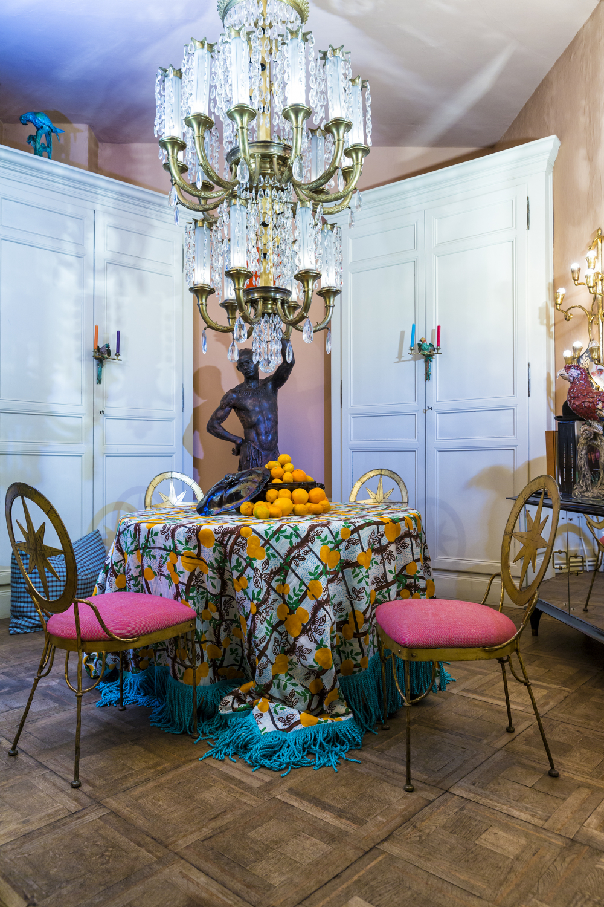 Invite Jim and Gert into your home