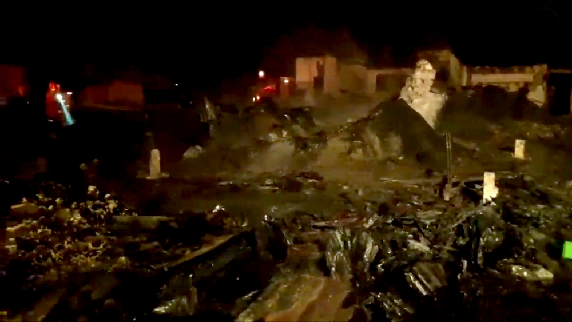 Fire burns down plastic pellet warehouse in Chon Buri