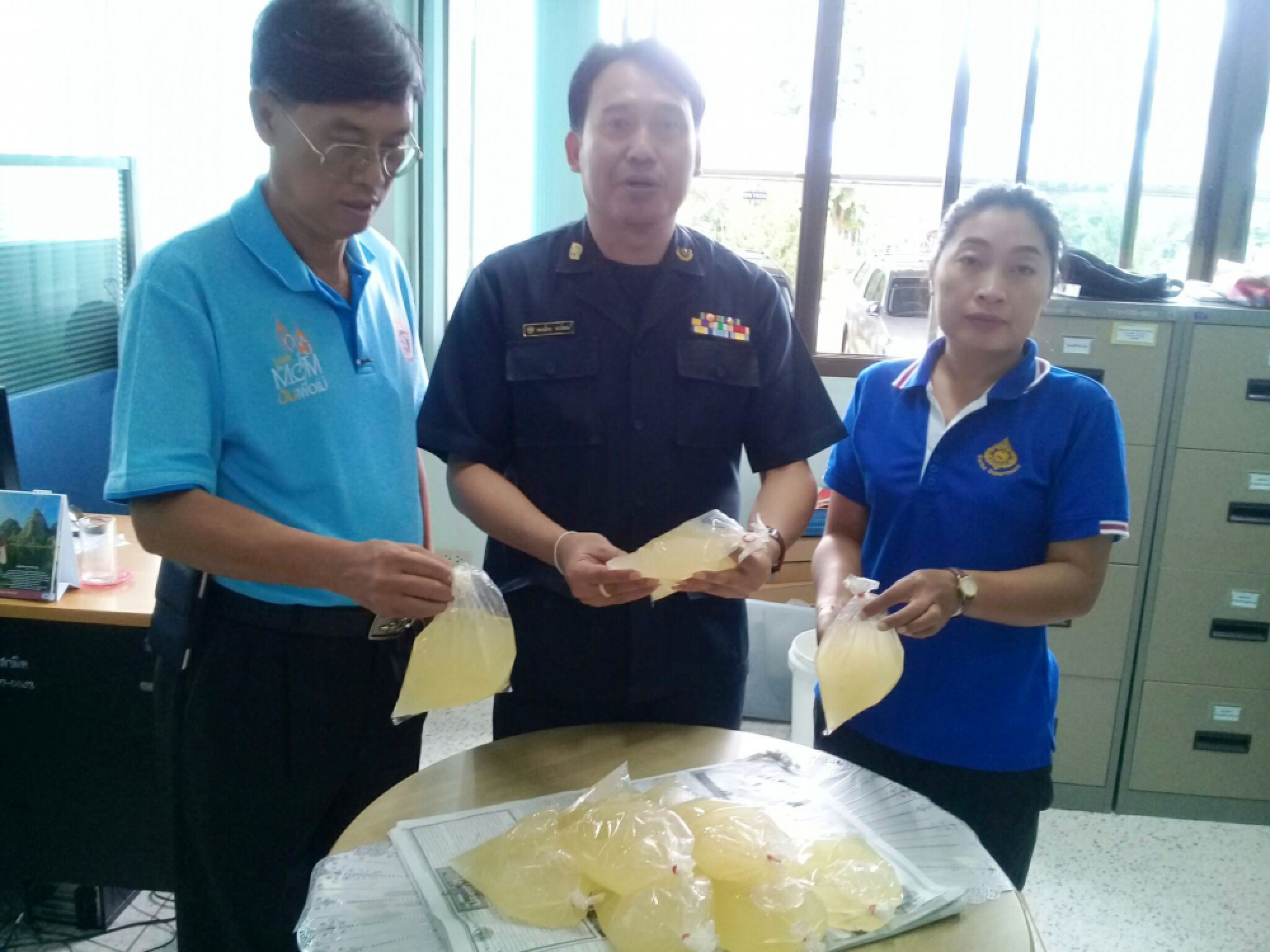 Fine of market vendor over alcohol triggers probe in Buri Ram