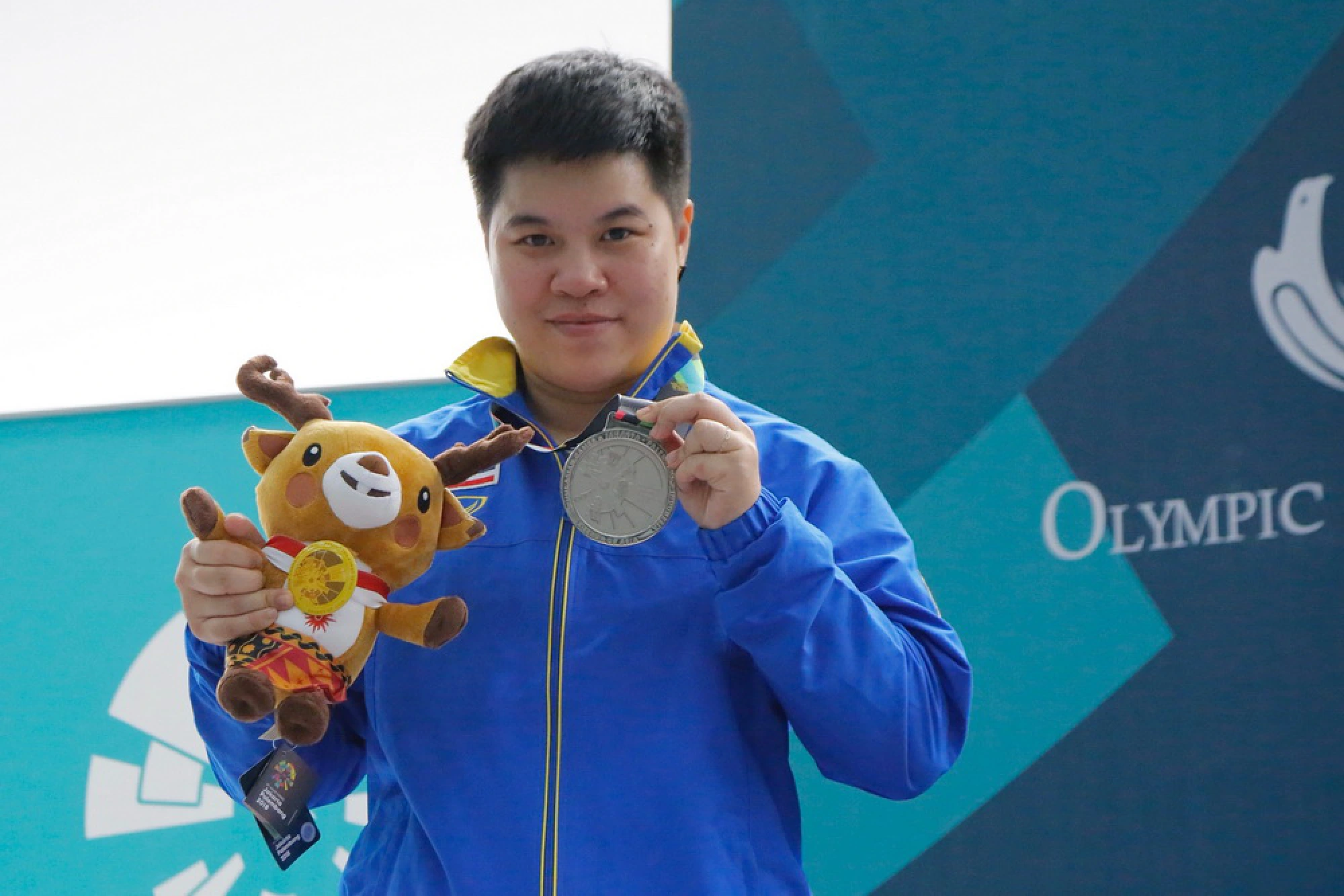 Golden run lifts Thailand into Asian Games top 10