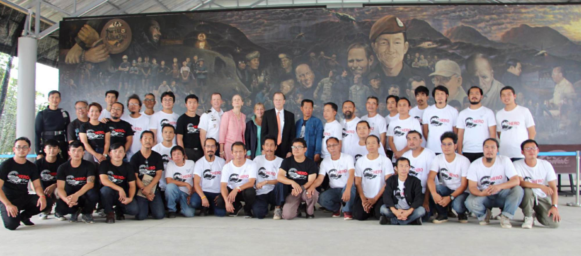 US Ambassador visits Chiang Rai, thanks locals for care of US team members during Mu Pa rescue opera
