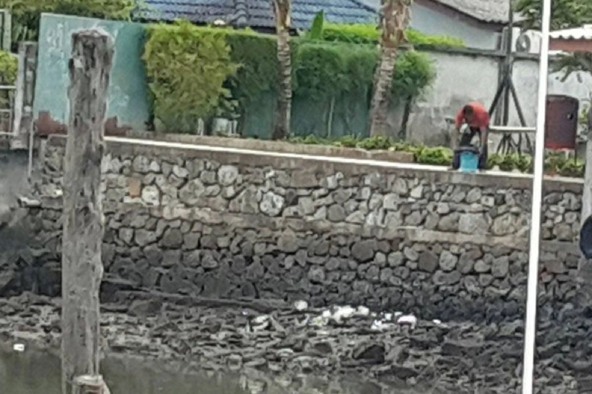 Rassada fishermen demand garbage action