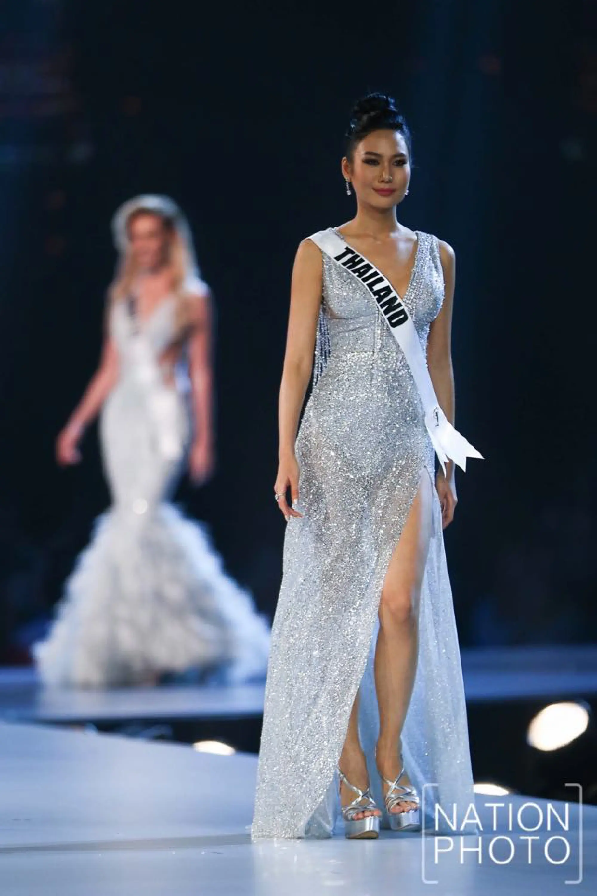 How beauty breaks down barriers