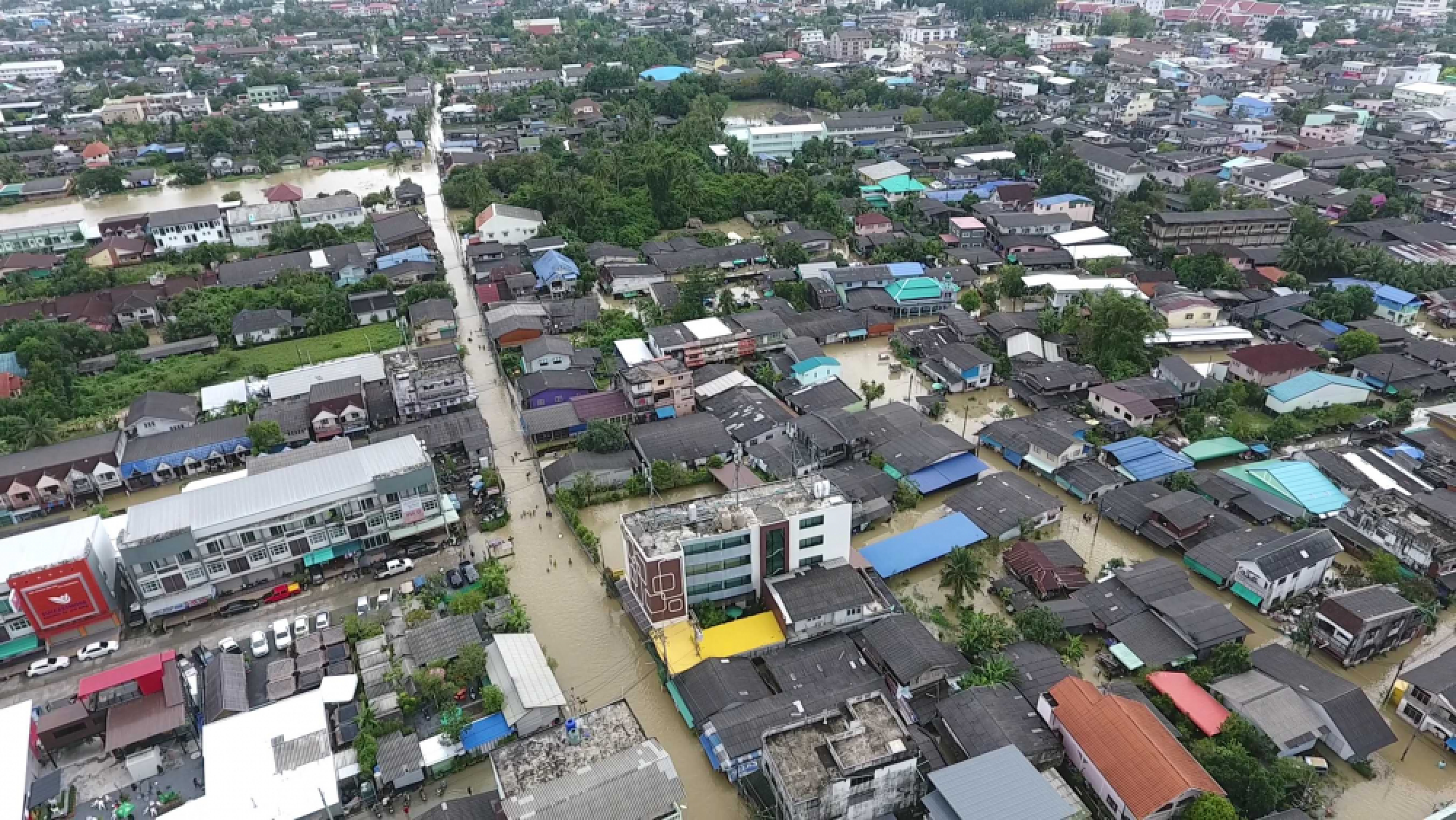 Floods wreak havoc in South, more rain to come