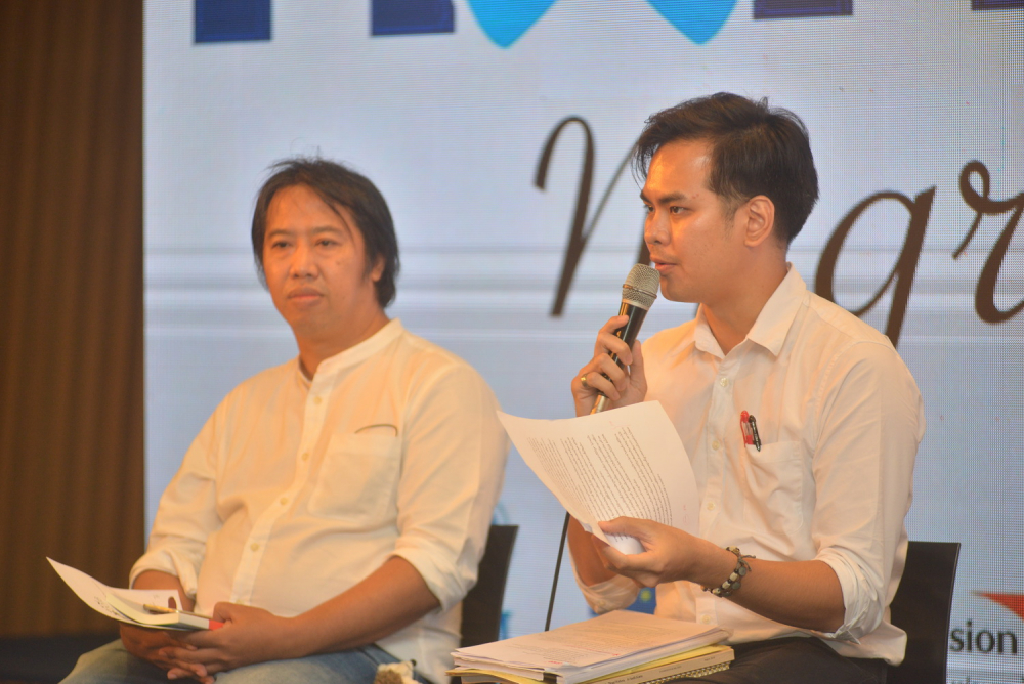 Academics urge big firms to focus more on migrants