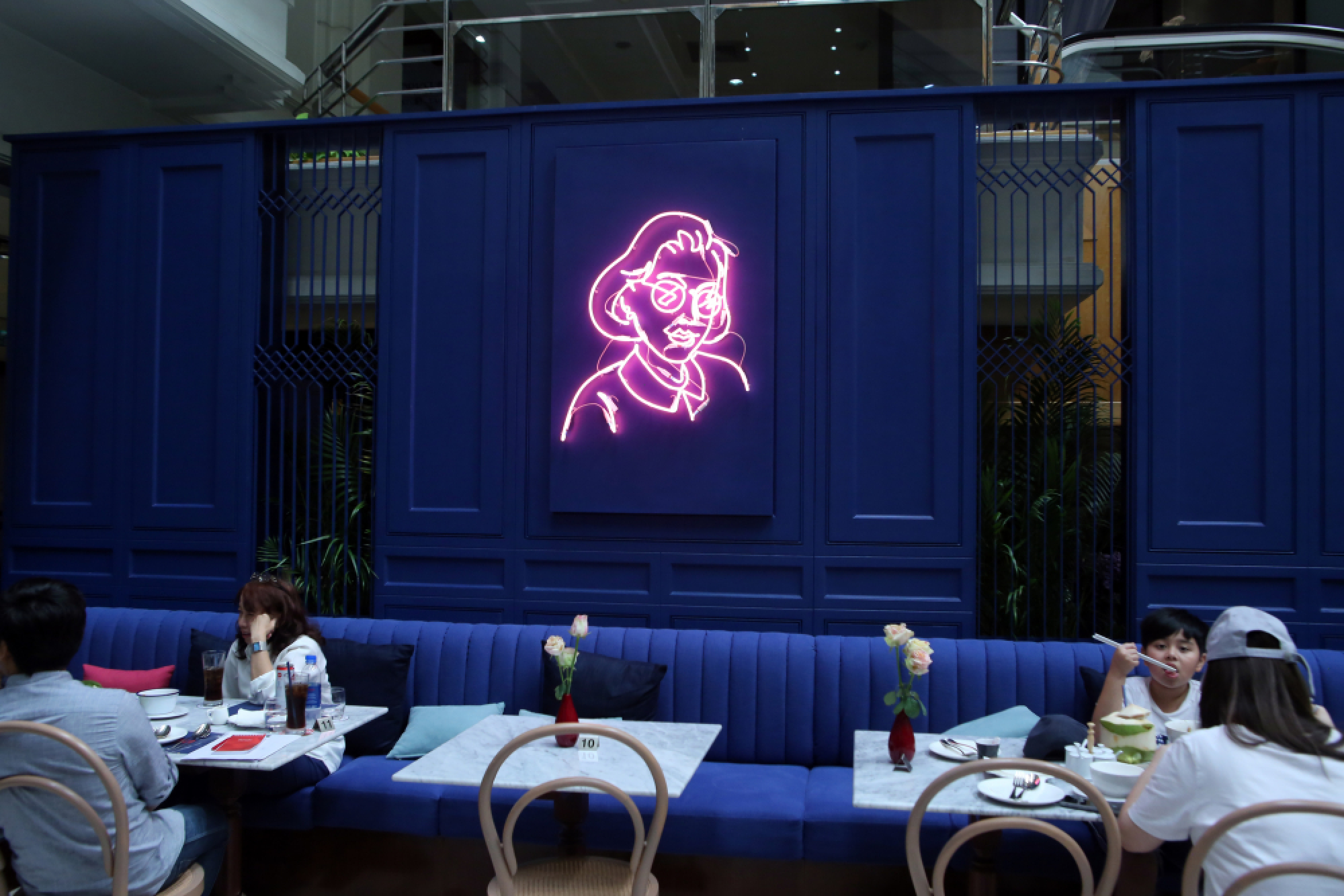 Great boat noodles sail again