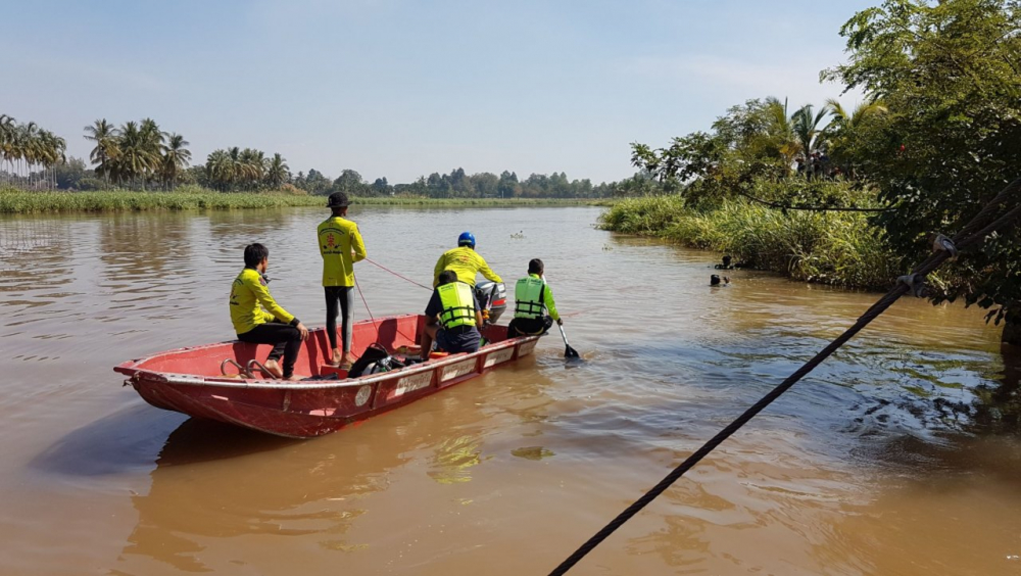 South Korean golfers missing after falling into Nan river