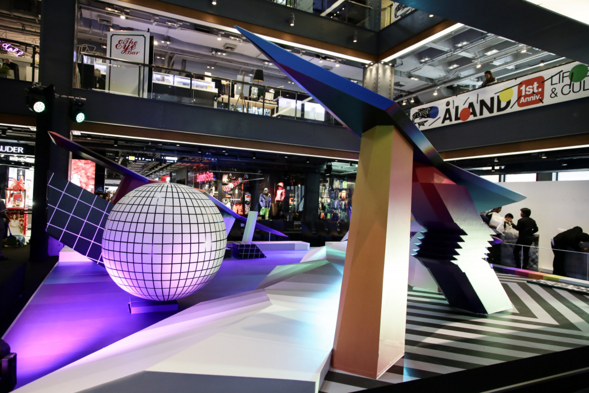 Feast your eyes on Felipe Pantone