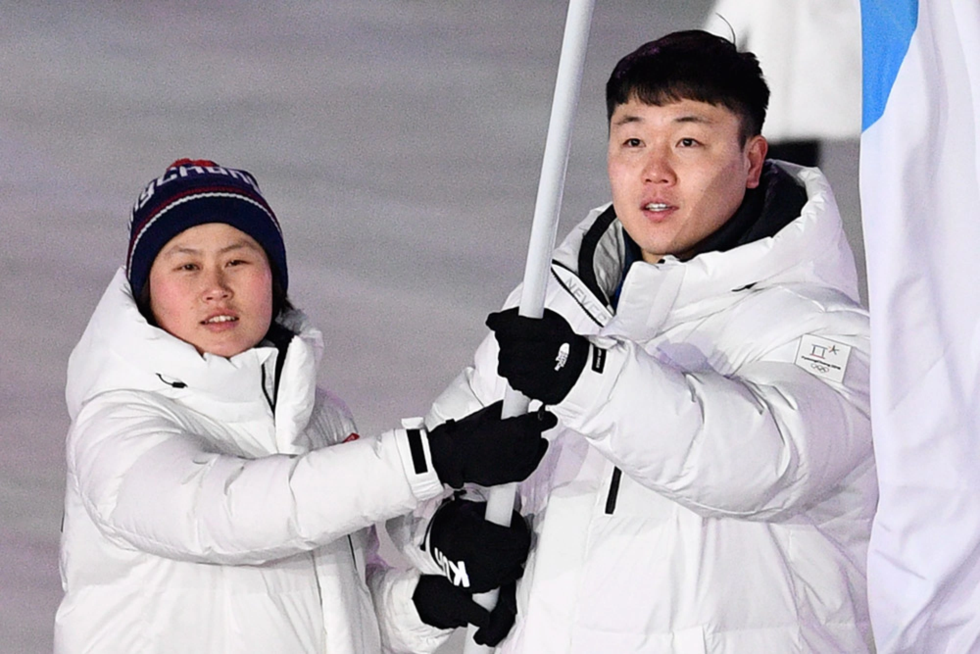 Korean unity, historic handshake as Pyeongchang Olympics open