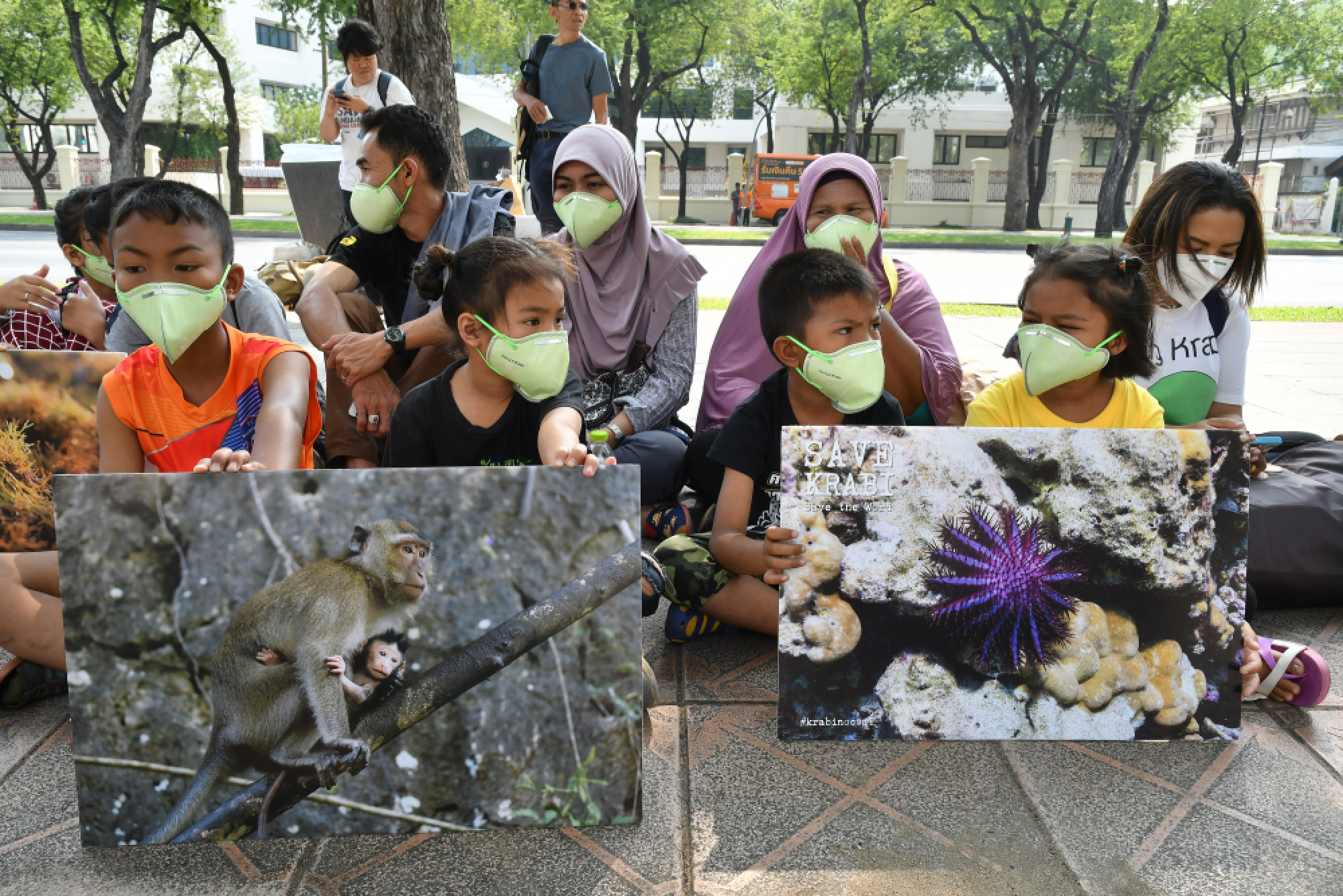 Anti-coal protestors start hunger strike, demand end to two projects