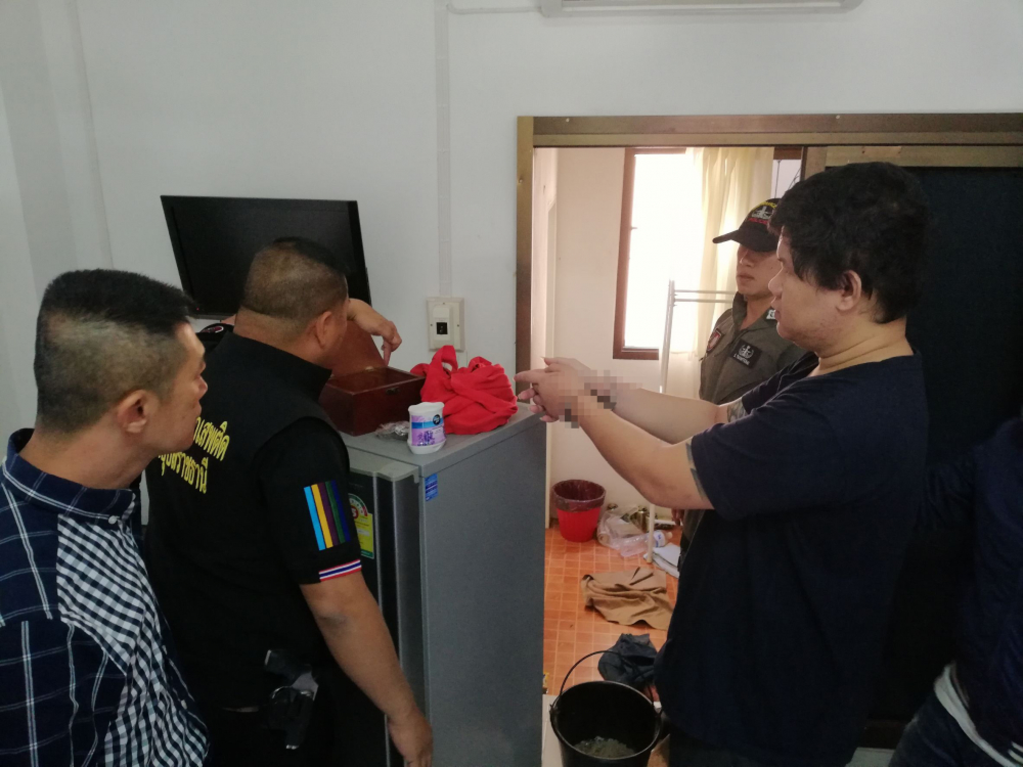 Ubon Ratchathani man arrested for allegedly selling drug to teens