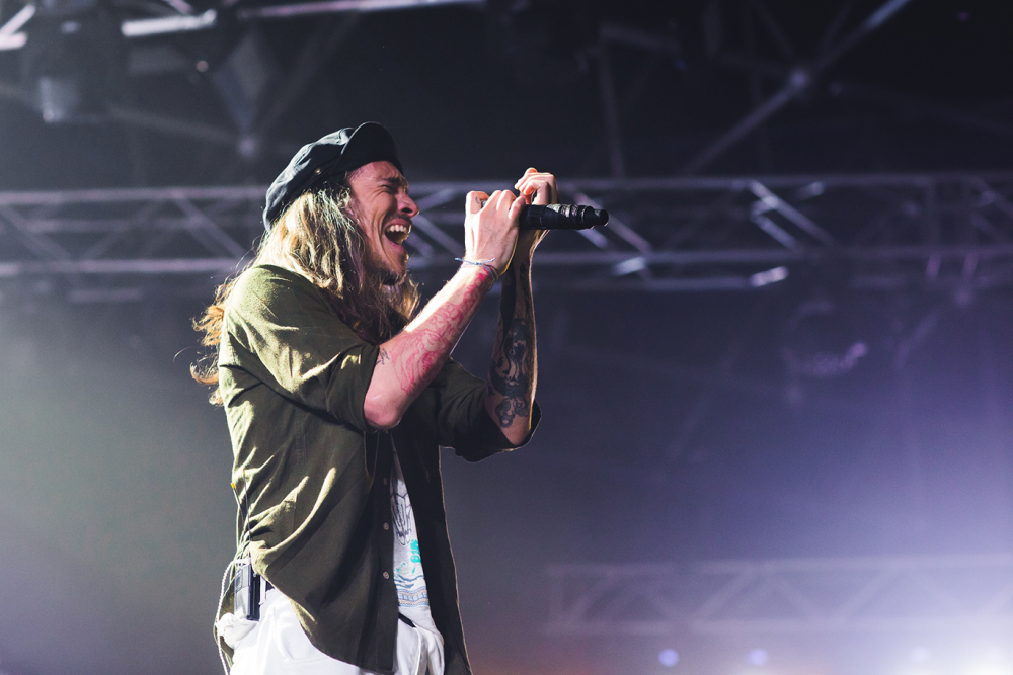 Incubus strikes again