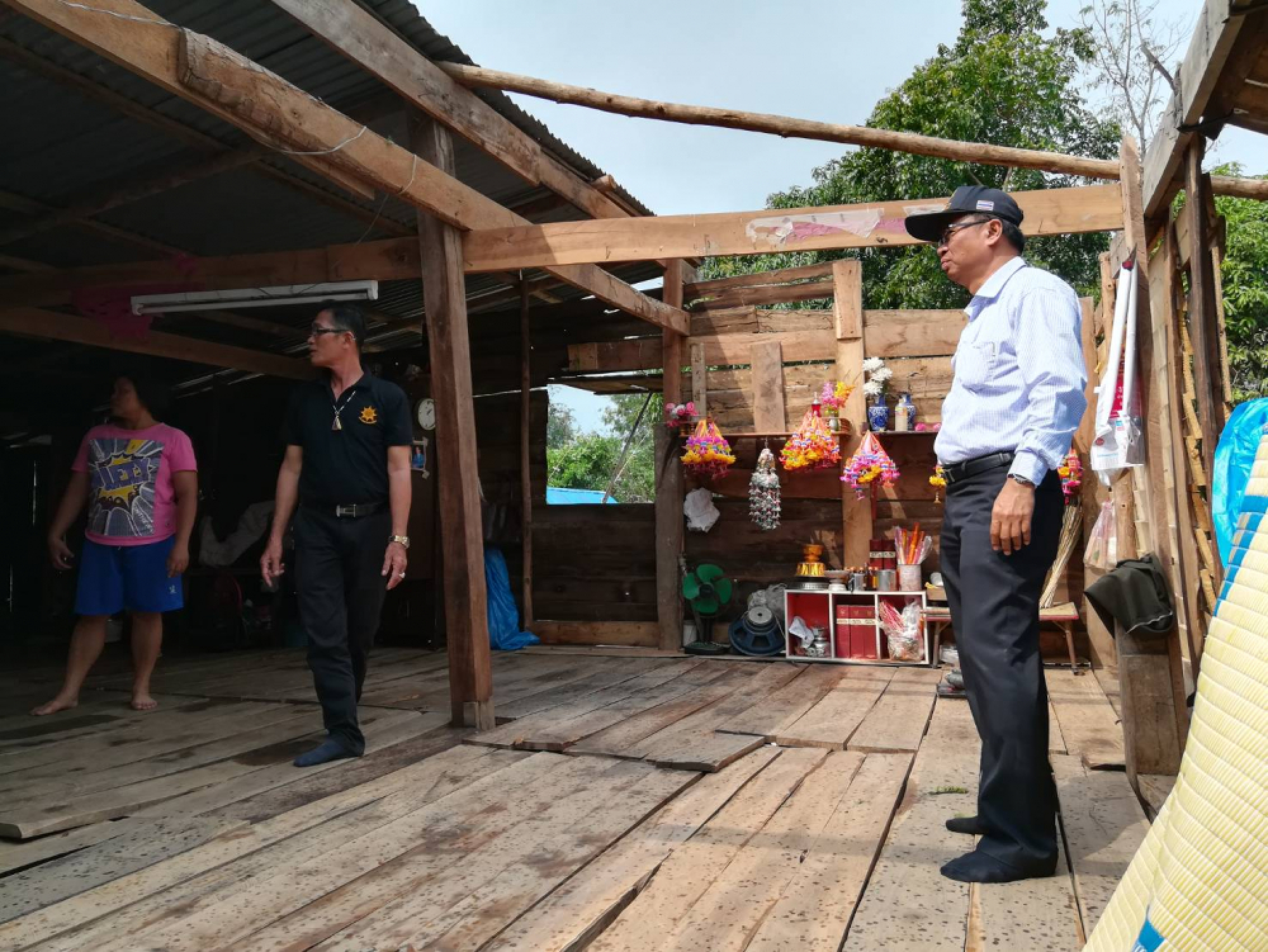 Storm leaves temple, 200 homes damaged in Phitsanulok