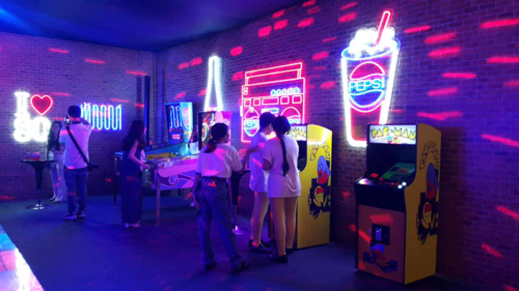 Pepsi rolls back the years