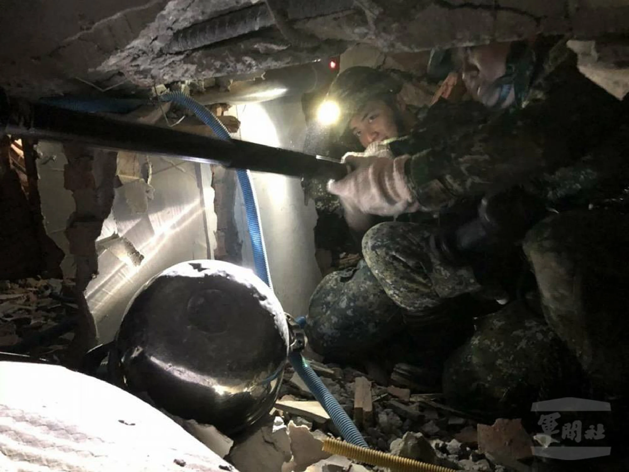 Final bodies removed from rubble of Taiwan quake