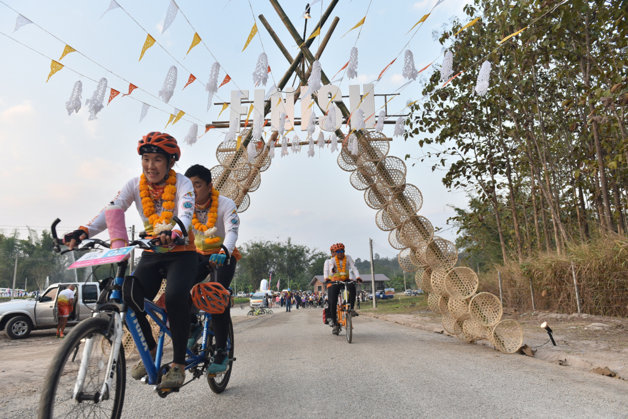 In tandem towards inclusion