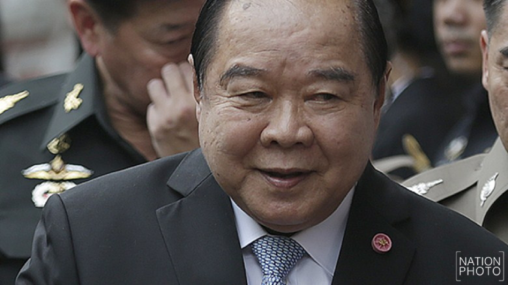 Prawit praises Prayut as potential non-elected PM after election