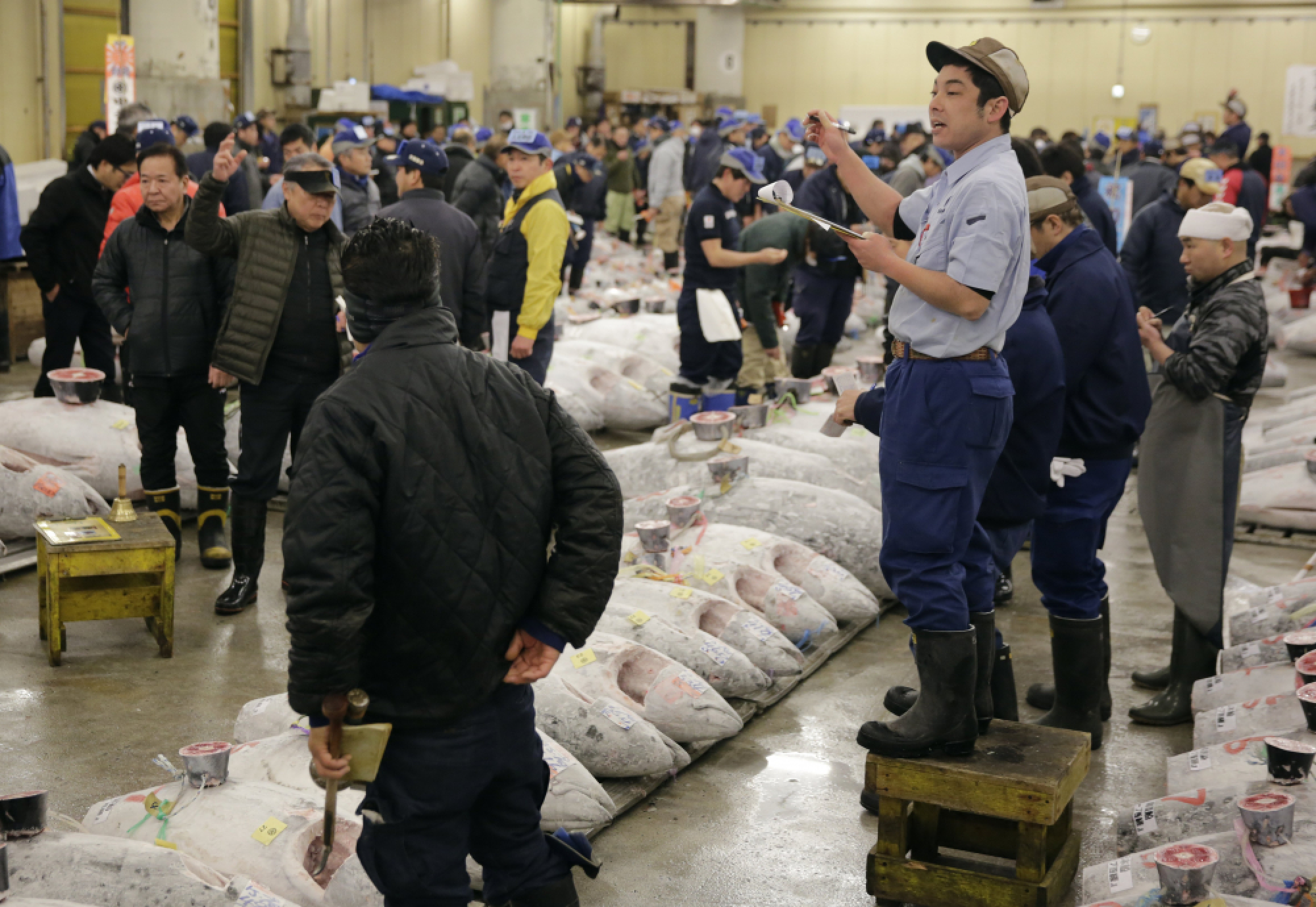 Tsukiji market's final year-opening tuna auction in Tokyo