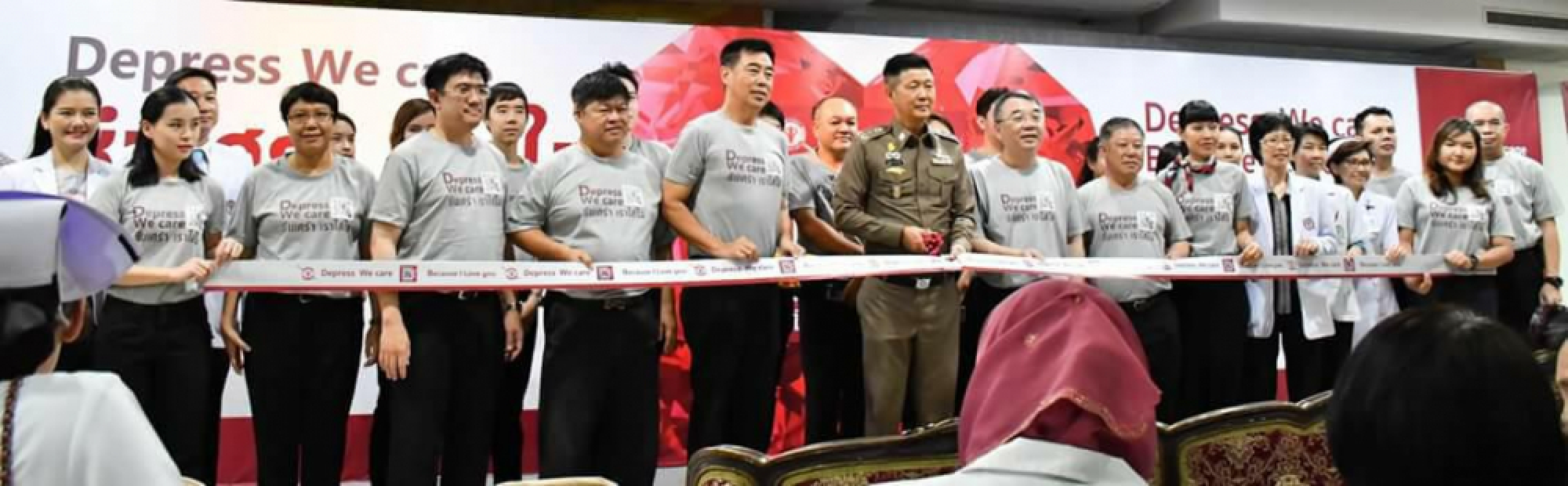Royal Thai Police launch website, hotline for depressed officers, families