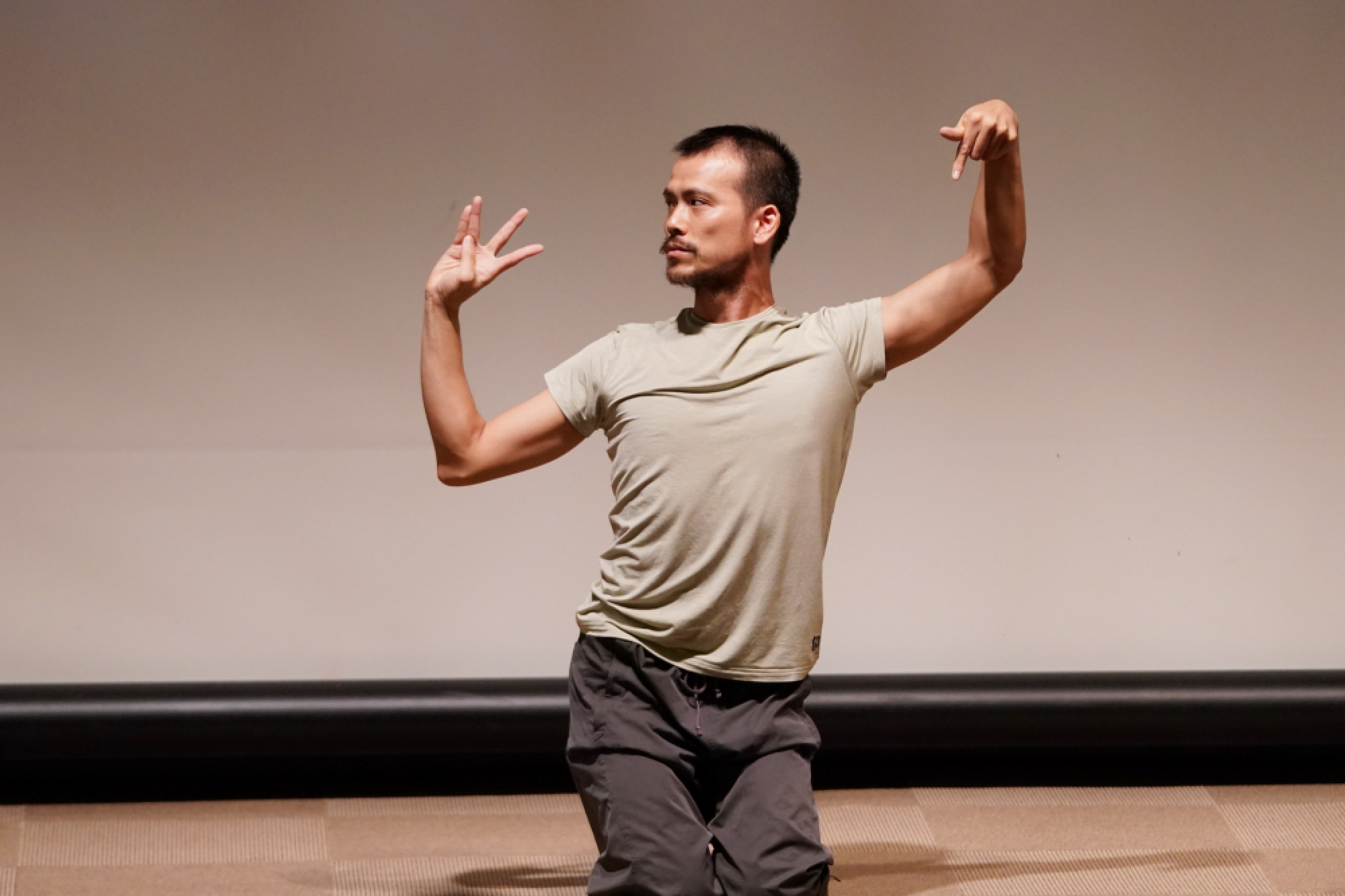 AM doesn’t always mean ‘Arts Market’