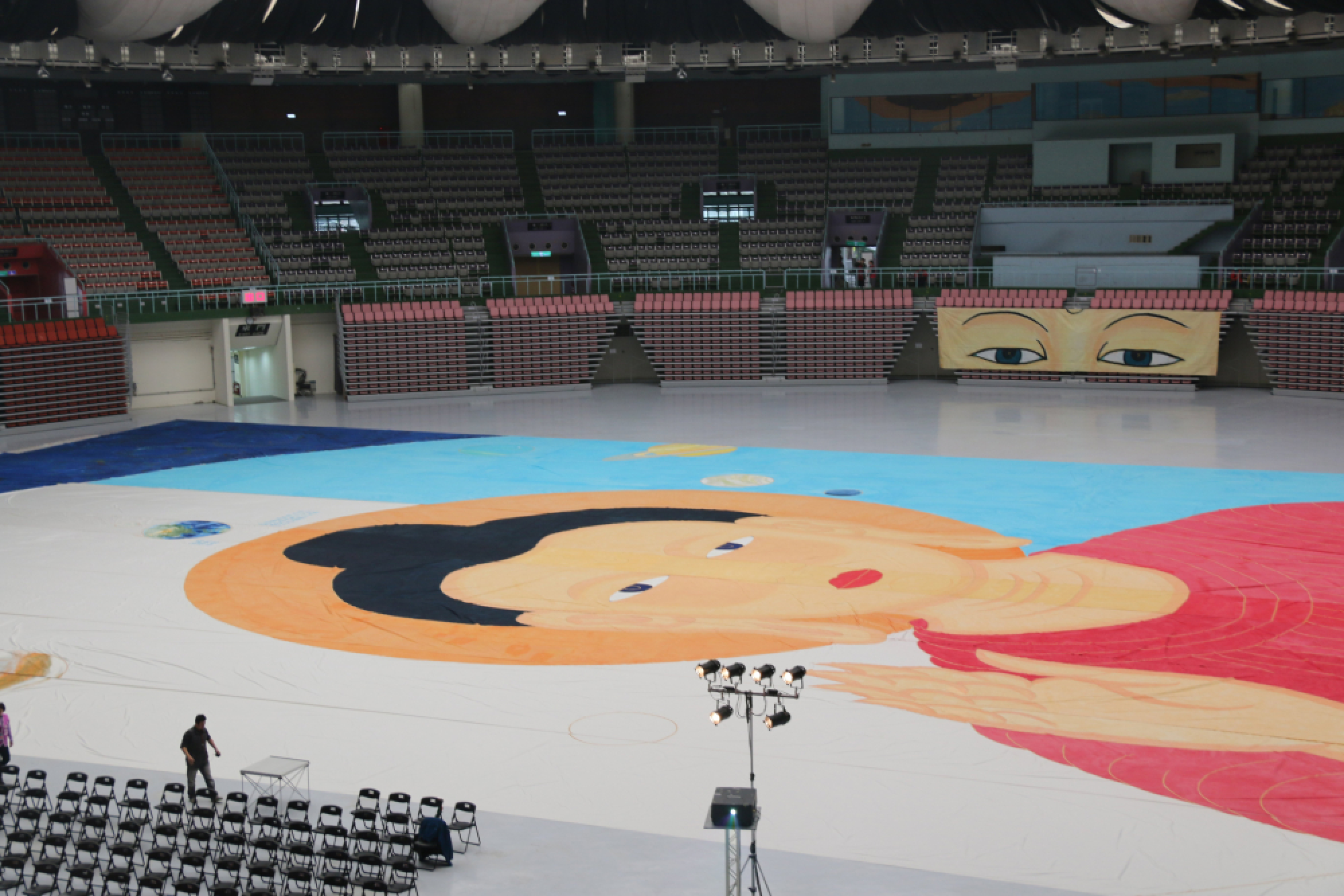 Taiwan painter unveils worlkd's largest Buddha painting
