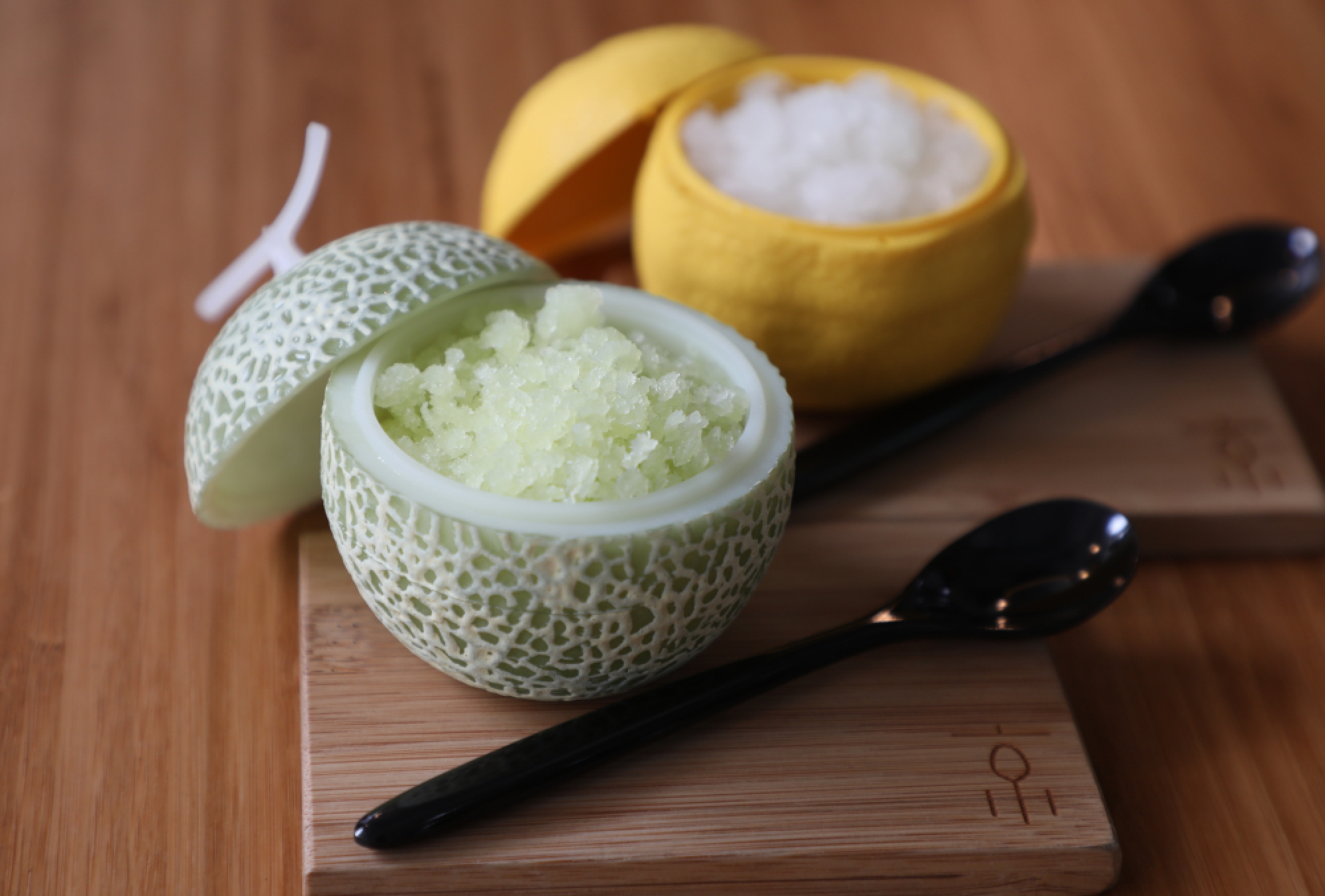 Something extra from Kyo Roll En