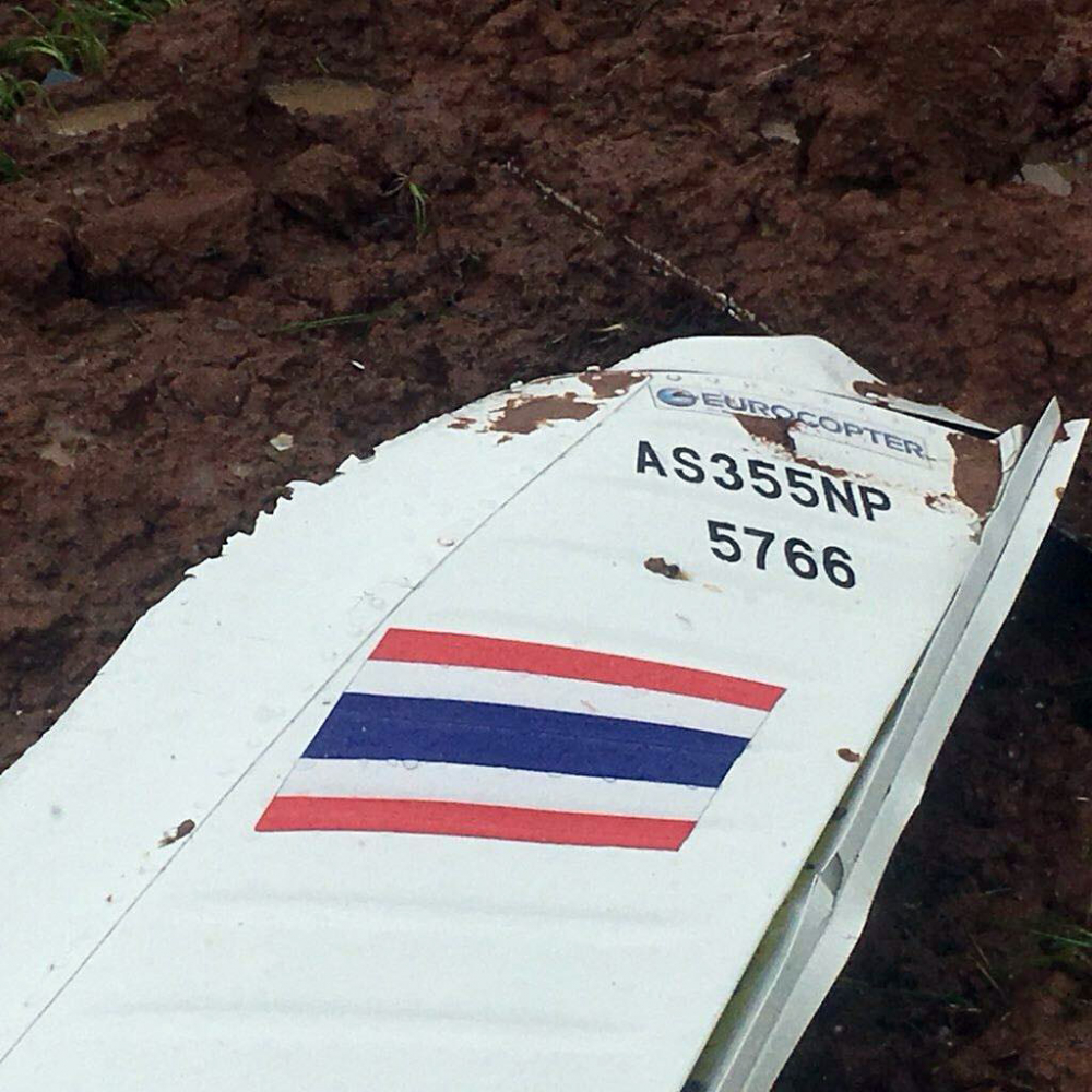 Copter crashes in Khon Kaen paddy field, kills 4