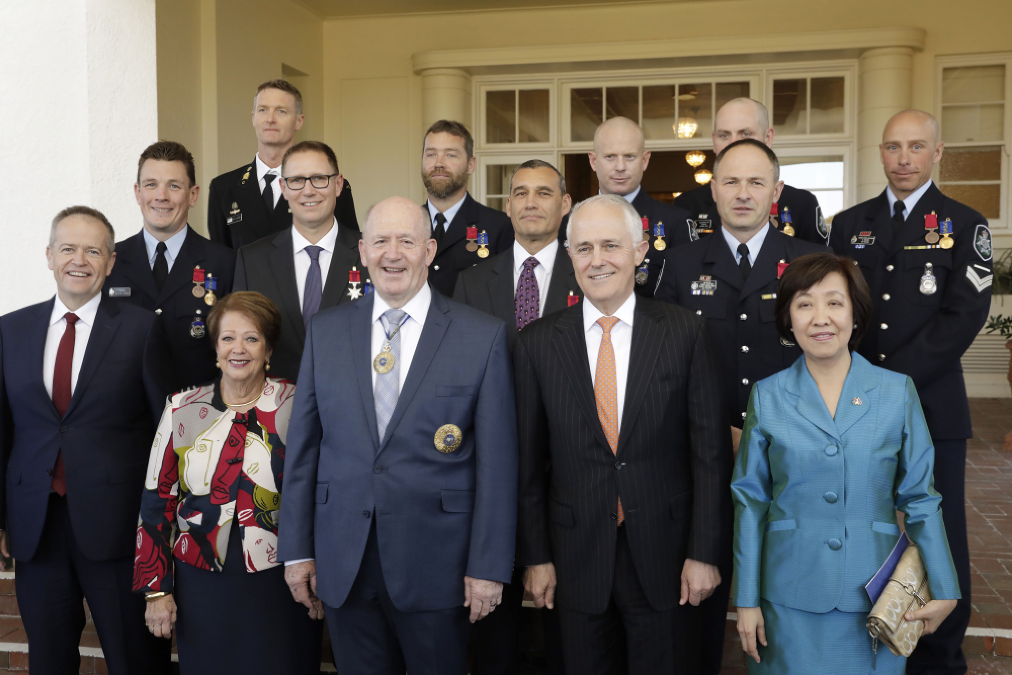 Australian members of Thai cave rescue team given nation's honor