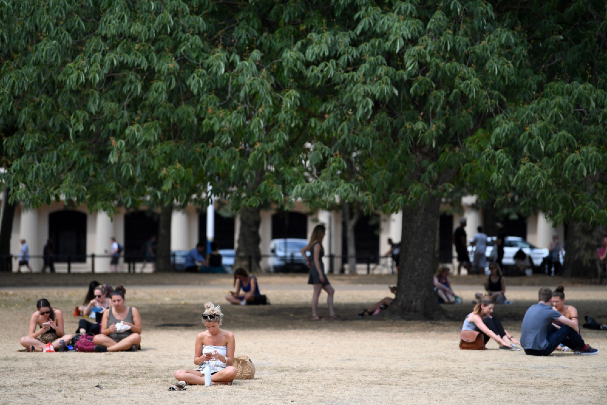 No jacket required as MCC feels the heat