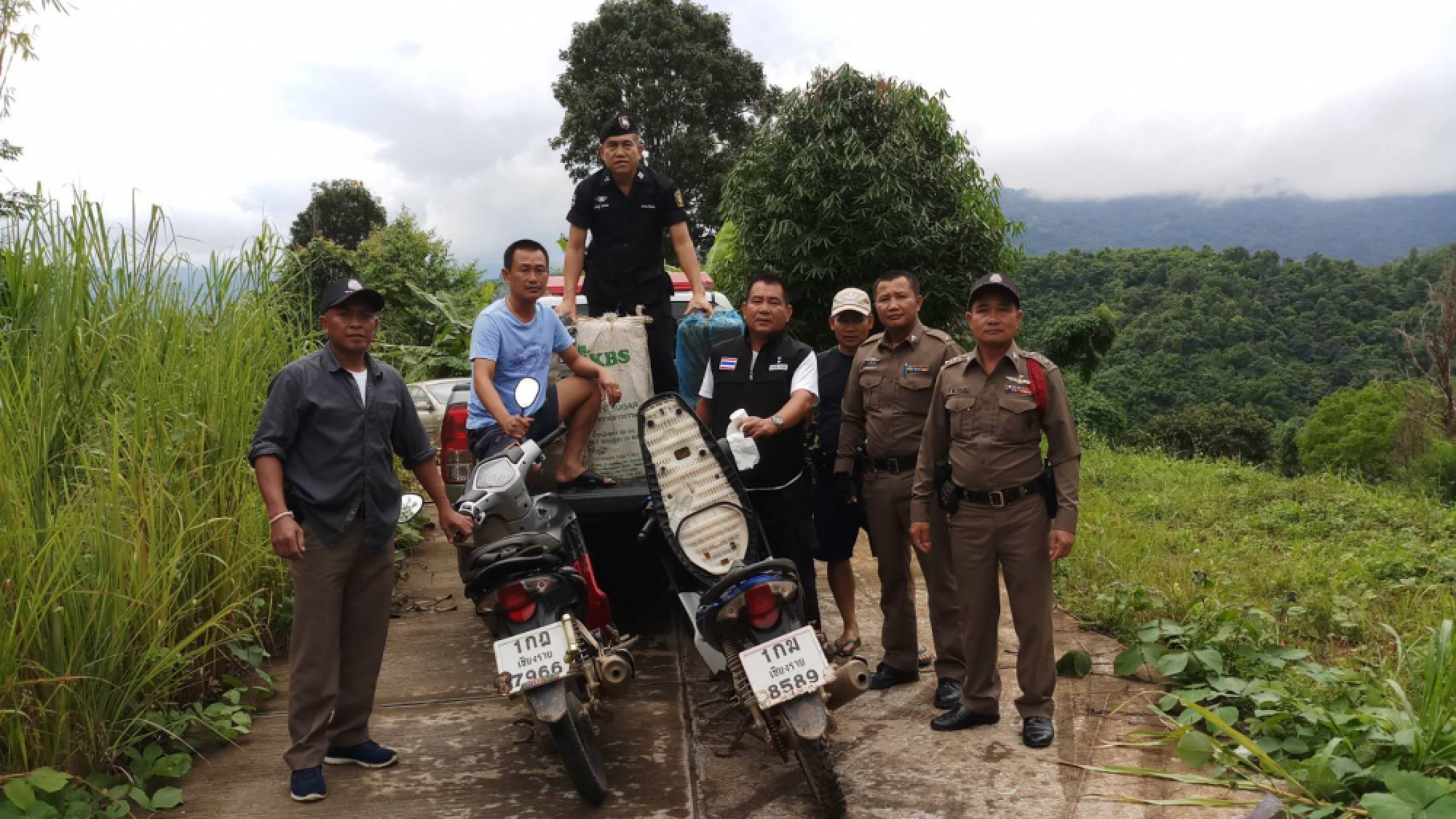 Sing Buri police hail major drug busts