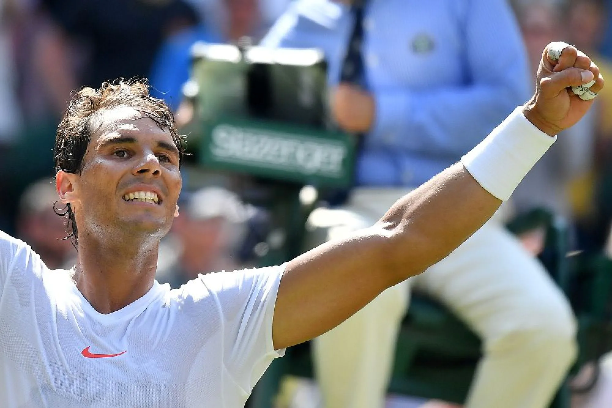 Hsieh stuns Halep at Wimbledon, Nadal keeps top spot