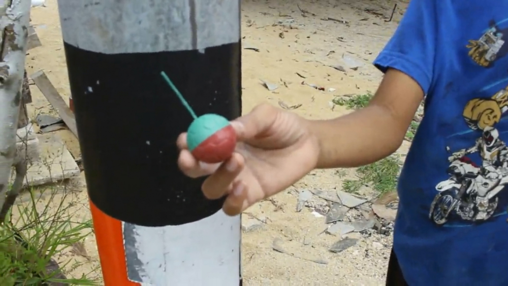Boys injured while trying to make a firecracker