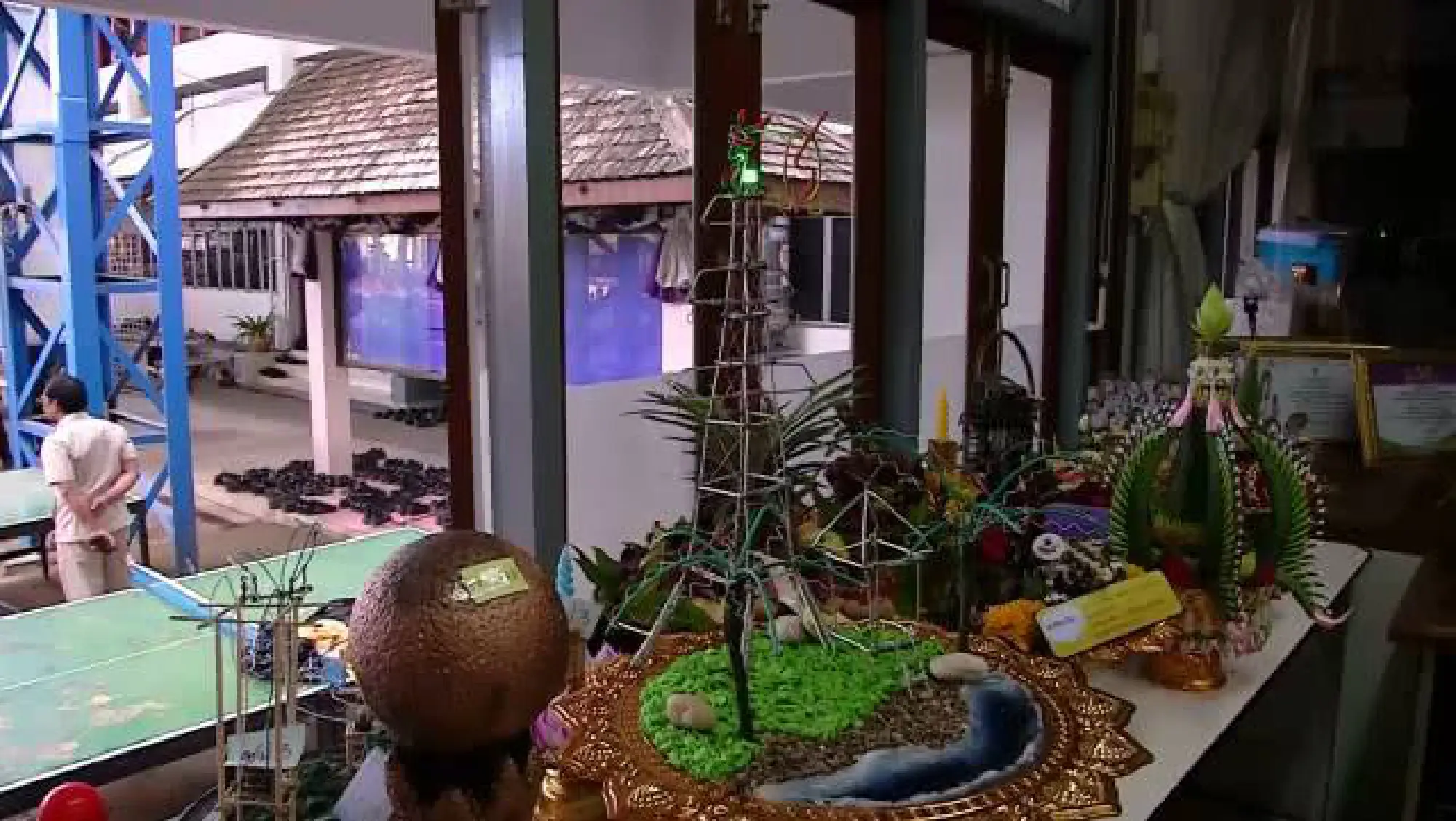 Phichit students modernise Wai Khru ritual in tribute to World Cup