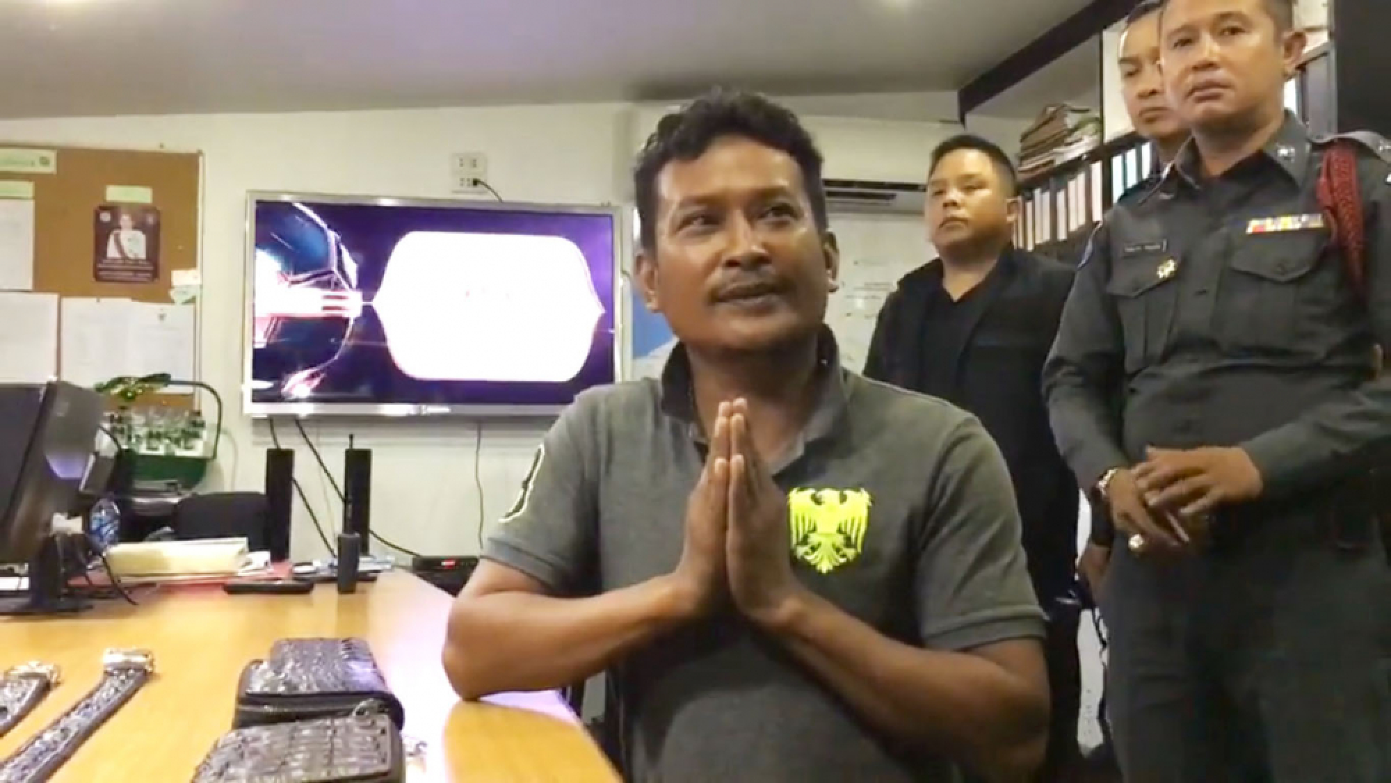 Pattaya bag vendor arrested for intimidating Chinese tourists